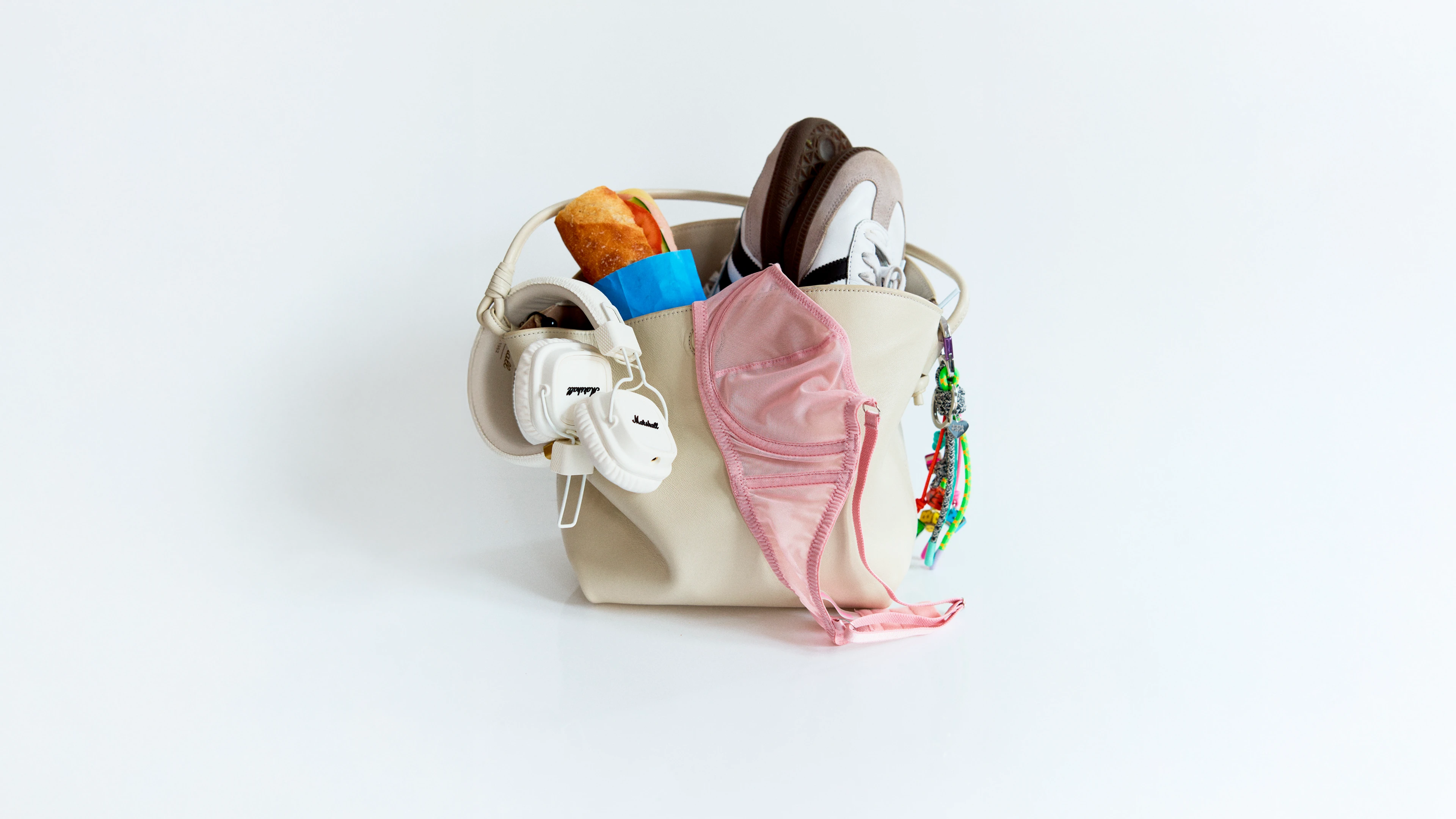 BE HUMBLE | бренд женского белья — Изображение №15 — Брендинг на Dprofile