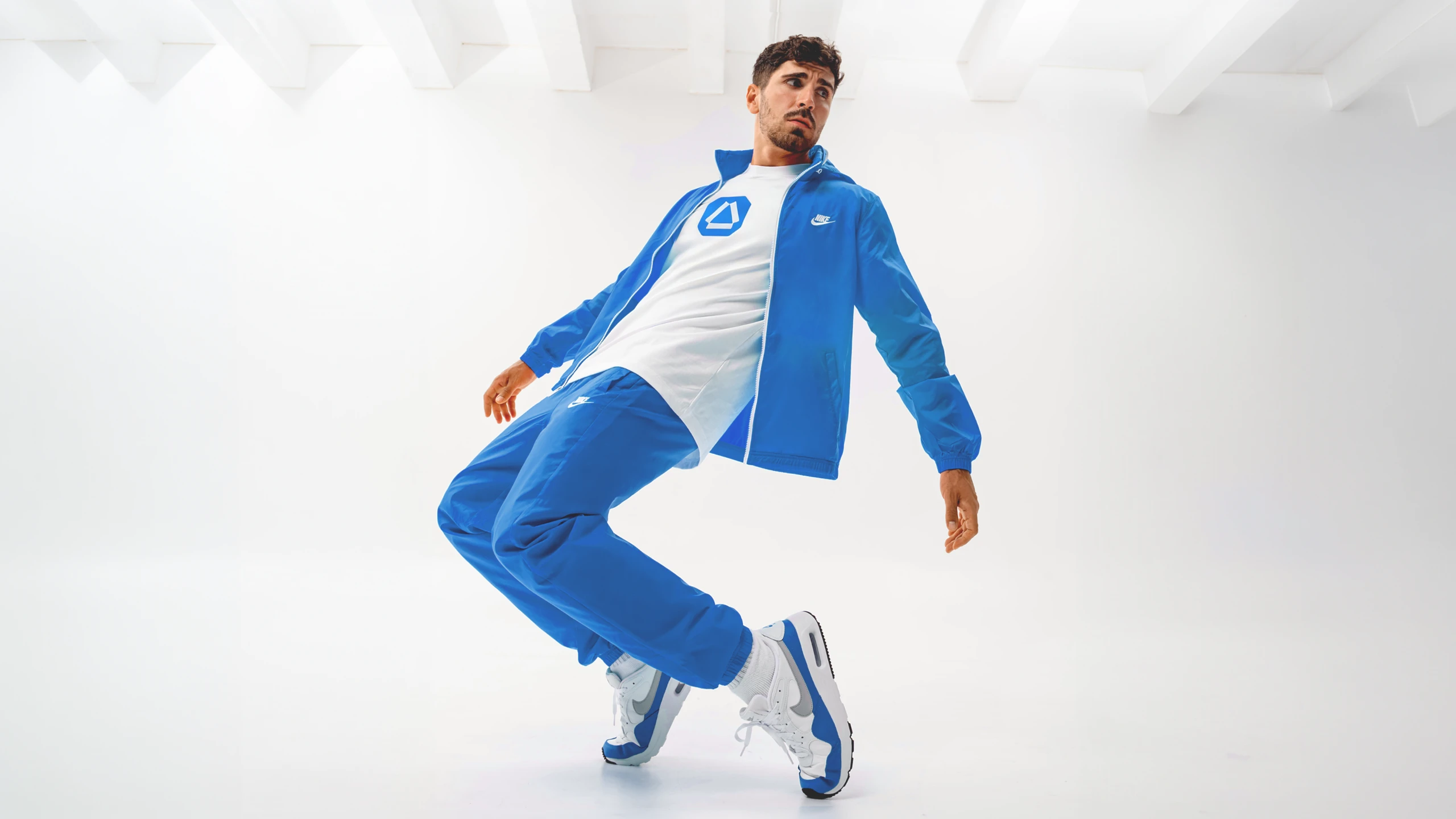 Рефолио | 10 историй редизайна — Изображение №22 — Брендинг, Графика на Dprofile