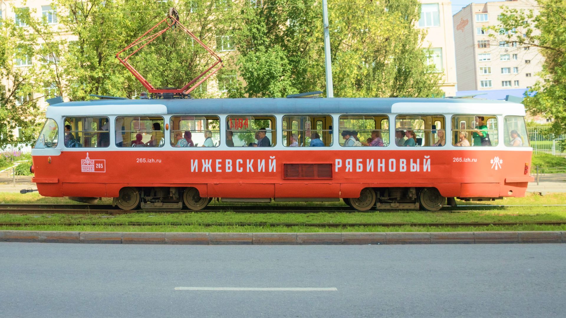 Ижевский рябиновый — Изображение №20 — Брендинг на Dprofile