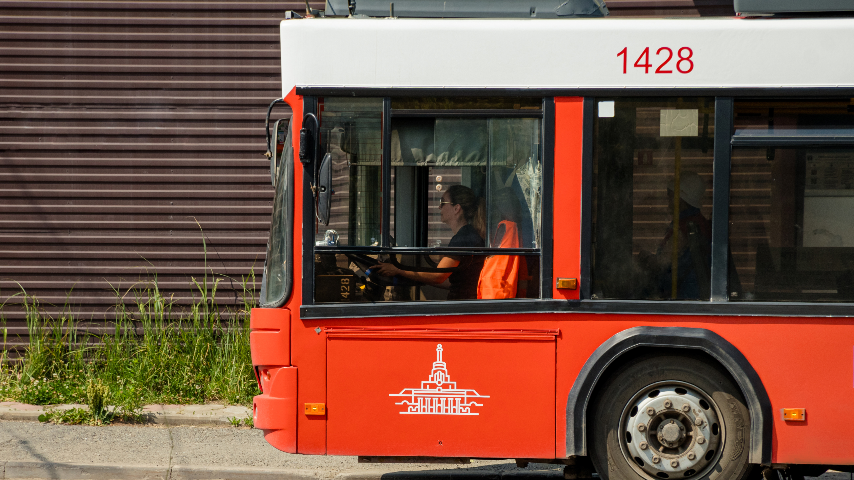 Ижевский рябиновый — Изображение №29 — Брендинг на Dprofile