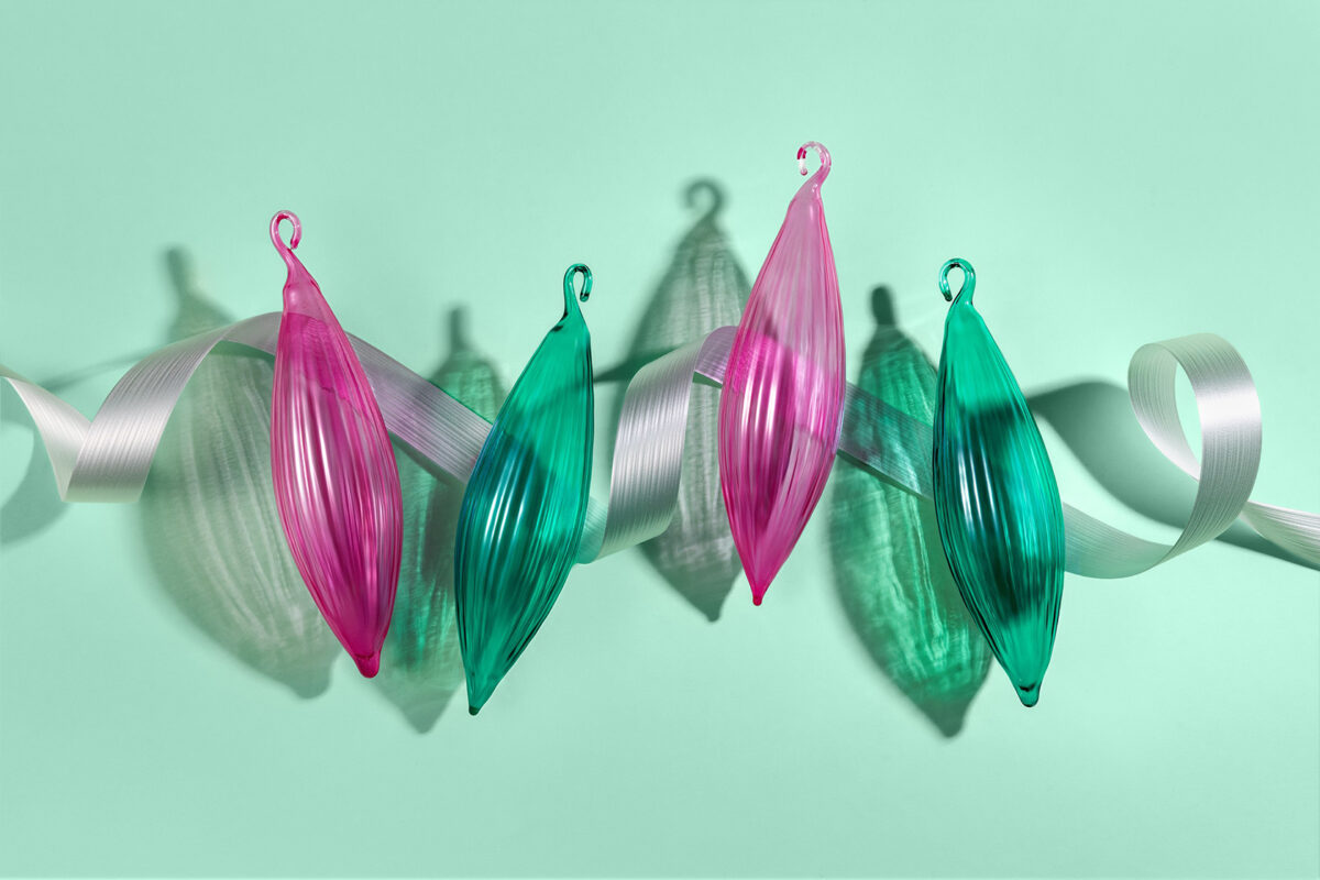 Детство: ёлочные украшения с добротой из прошлого — Изображение №2 — Брендинг на Dprofile