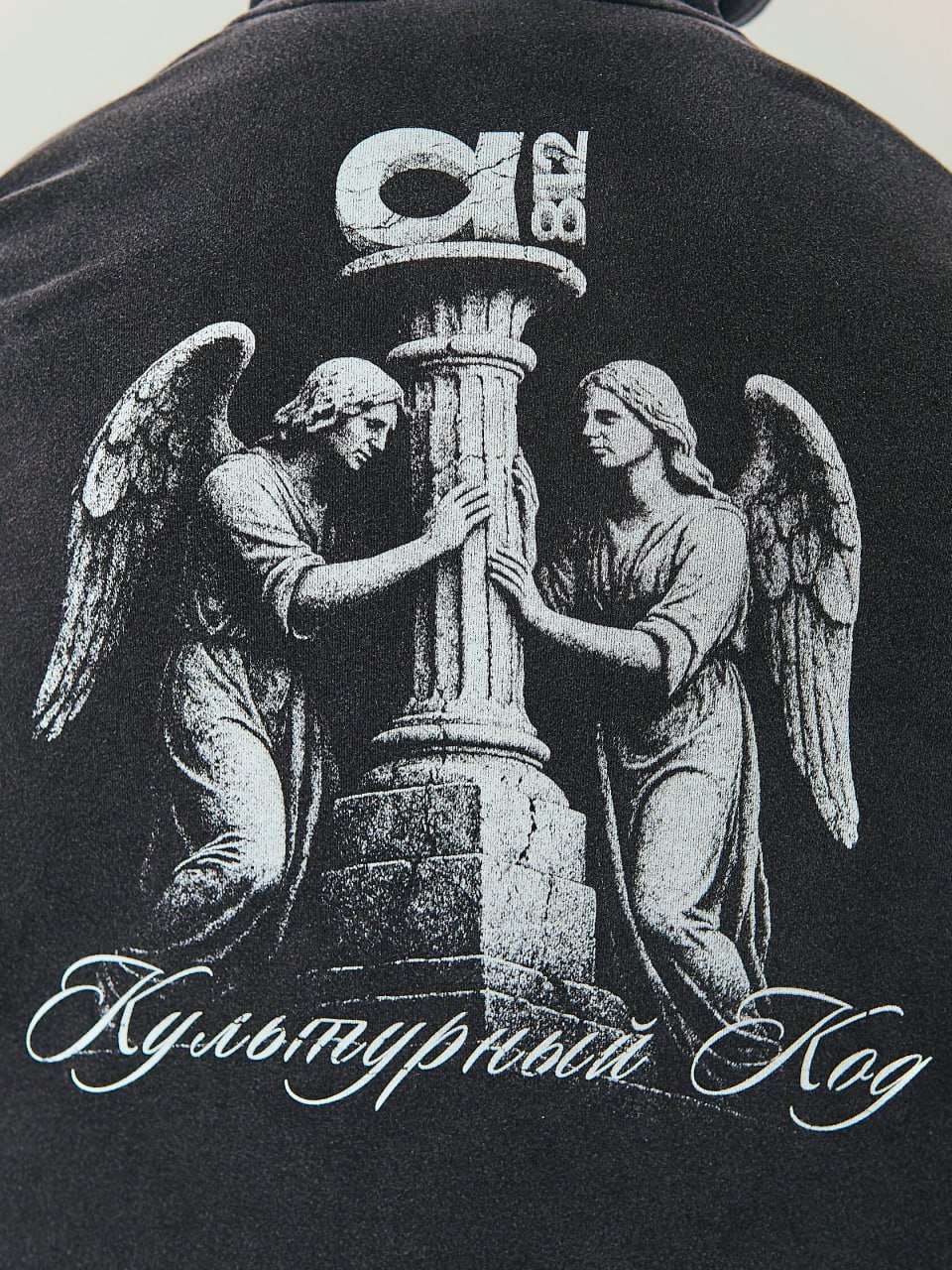 ARCHIVE 812 - Дизайн коллекции одежды — Изображение №1 — Брендинг на Dprofile