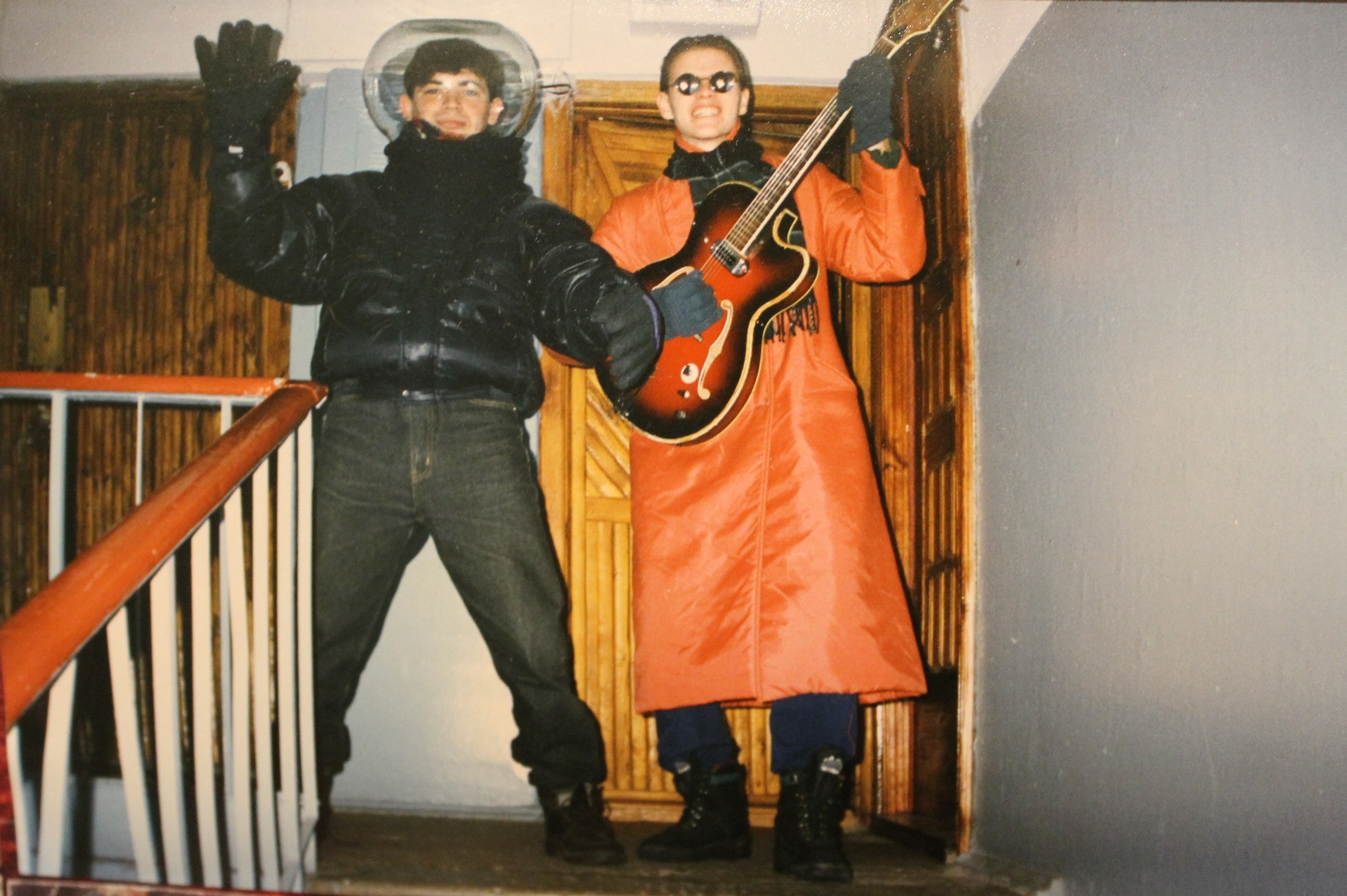 ПОД ПРИЦЕЛОМ — Изображение №11 — Брендинг, Графика на Dprofile