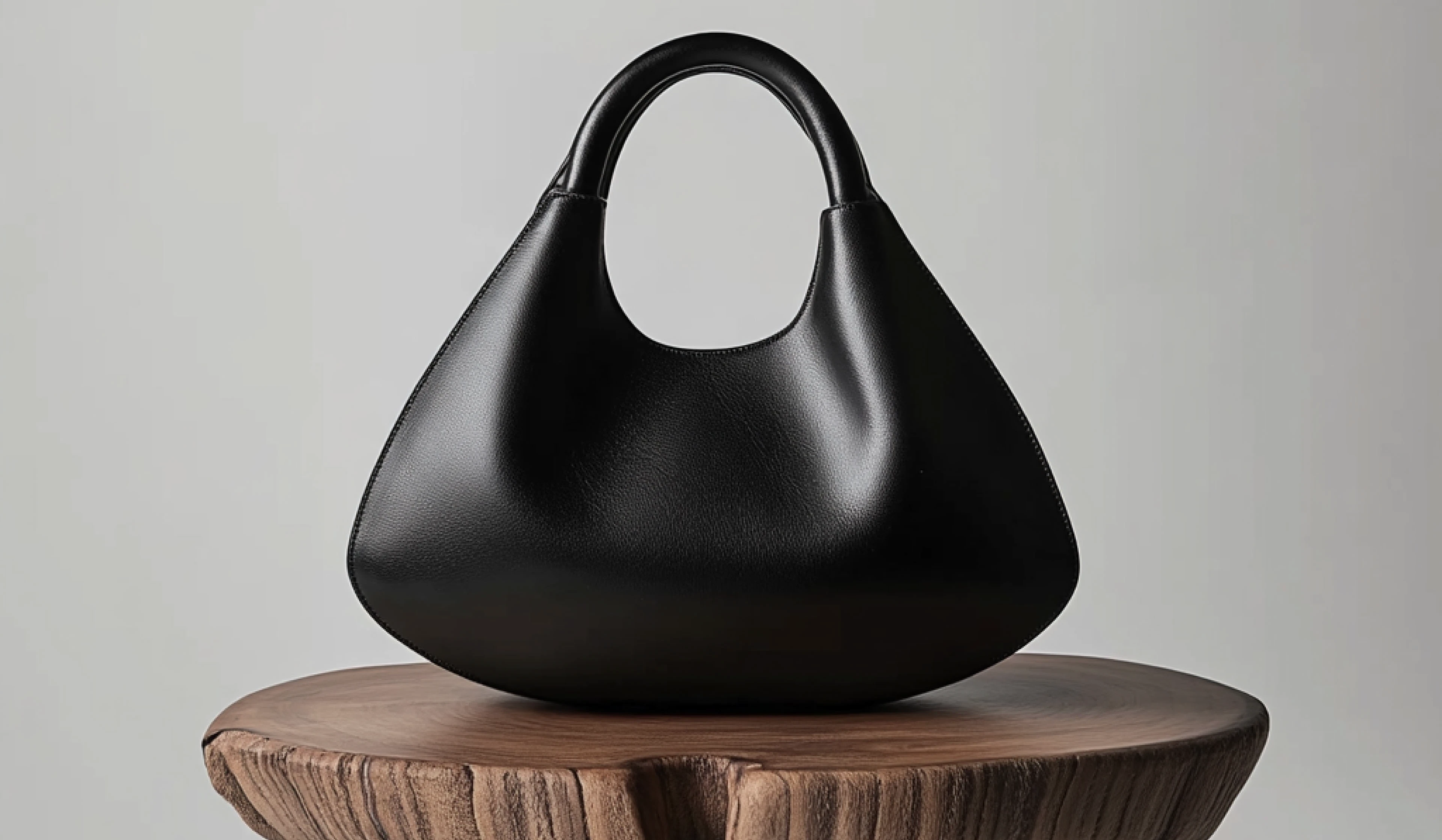 Lovroy | Фирменный стиль — Изображение №16 — Брендинг на Dprofile