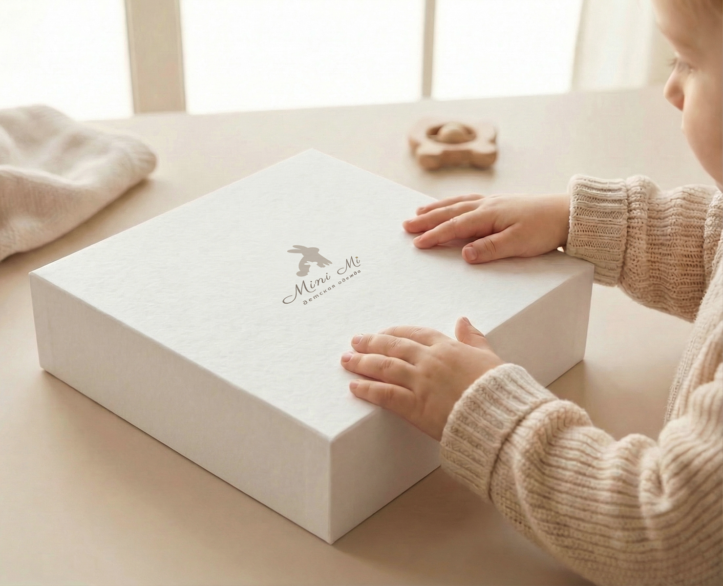 Фирменный стиль для бренда детской одежды Mini Mi — Брендинг на Dprofile