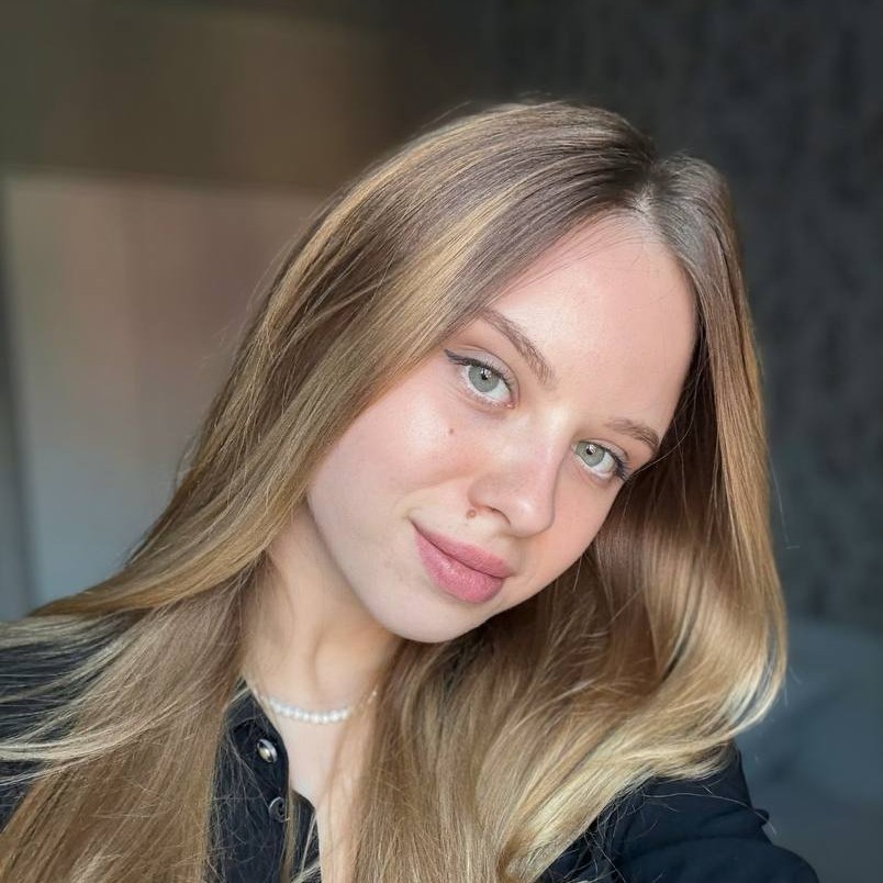 Аватар пользователя Арина Чебыкина