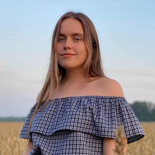 Аватар пользователя Ангелина Рыжкова