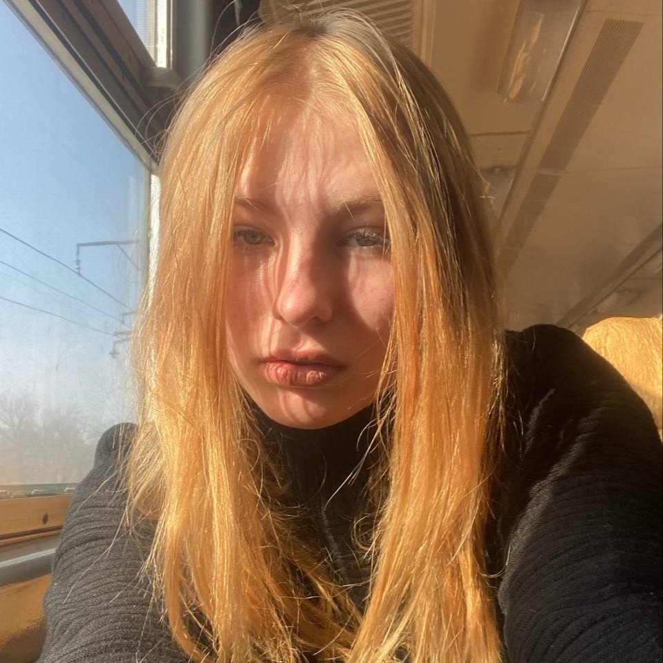 Аватар пользователя Алёна Боровых