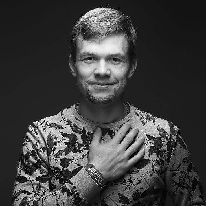 Аватар пользователя Евгений Ерёмичев