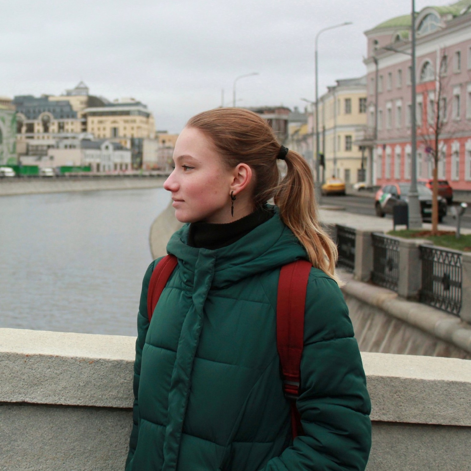 Аватар пользователя Полина Селезенева