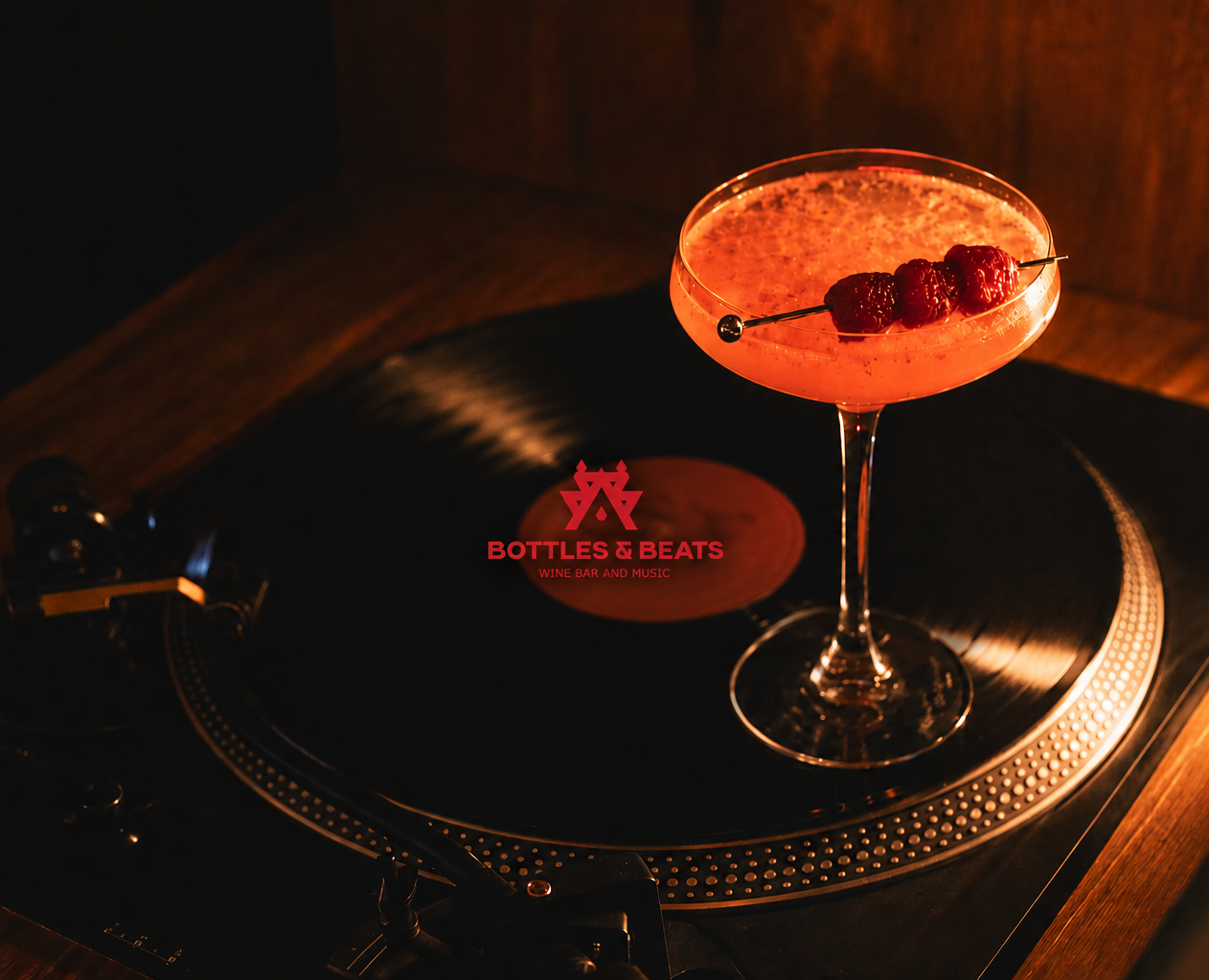 Bottles&Beats bar / Фирменный стиль на Dprofile