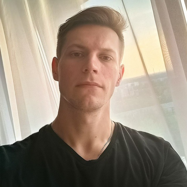 Аватар пользователя Павел Лазарев