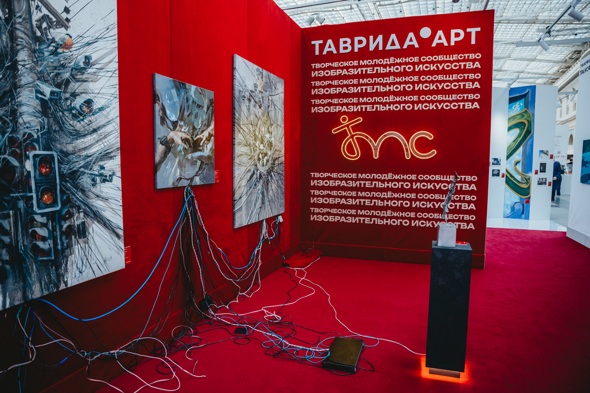 Выставочные корнеры «ПОКОЛЕНИЕ Т» — Изображение №7 — Брендинг, Архитектура на Dprofile