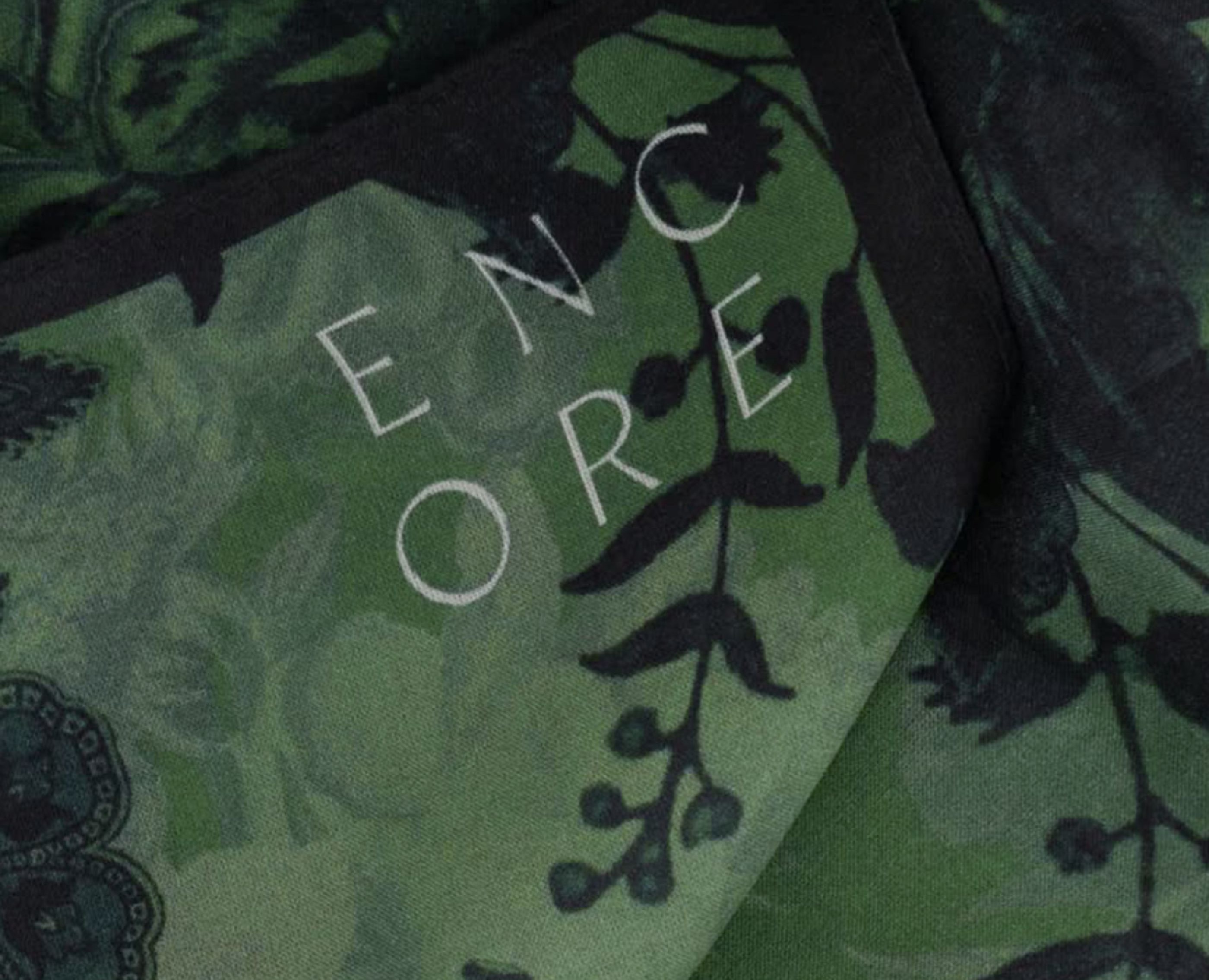 Айдентика / Логотип / Фирменный стиль бренда купальников — Брендинг на Dprofile