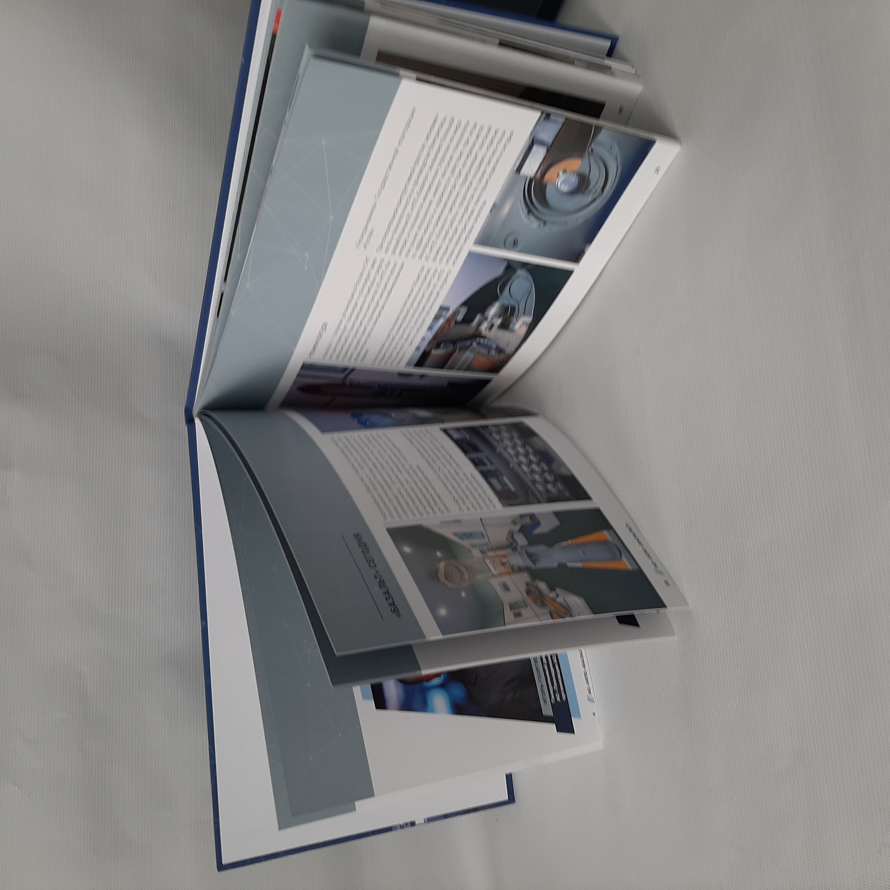 Альбомы, каталоги, брошюры — Изображение №37 — Графика на Dprofile