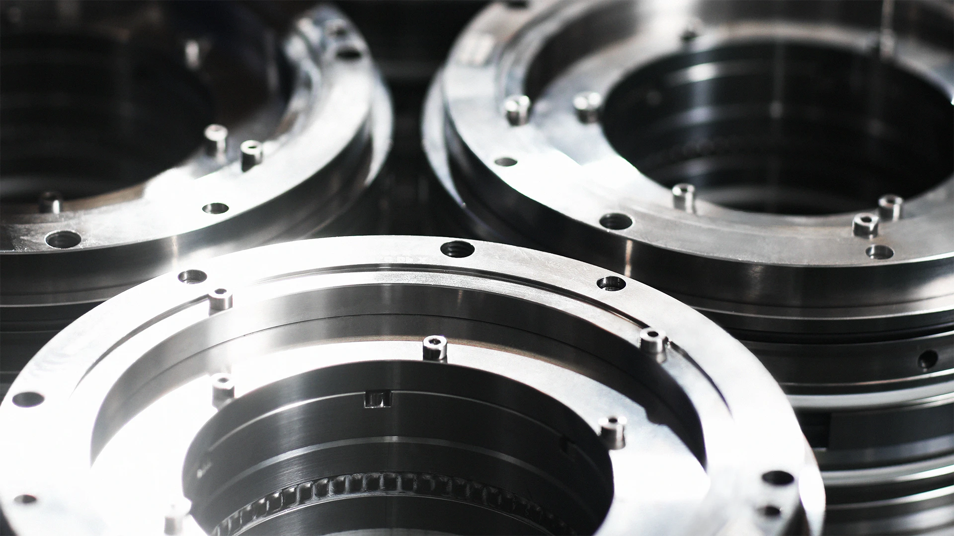 Русские Динамические Системы. Брендинг промышленной компании — Изображение №5 — Брендинг, Графика на Dprofile