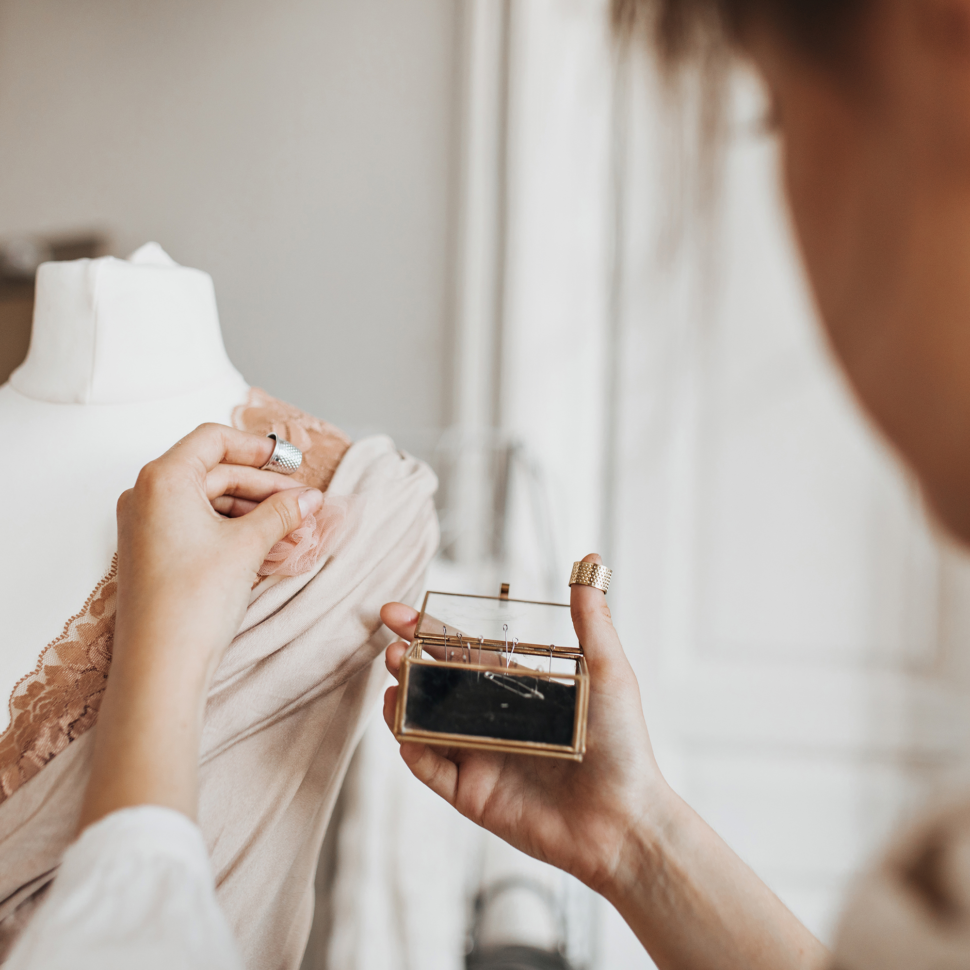 Бутик-ателье «Этерия» | Логотип | Фирменный стиль — Изображение №7 — Брендинг, Иллюстрация на Dprofile