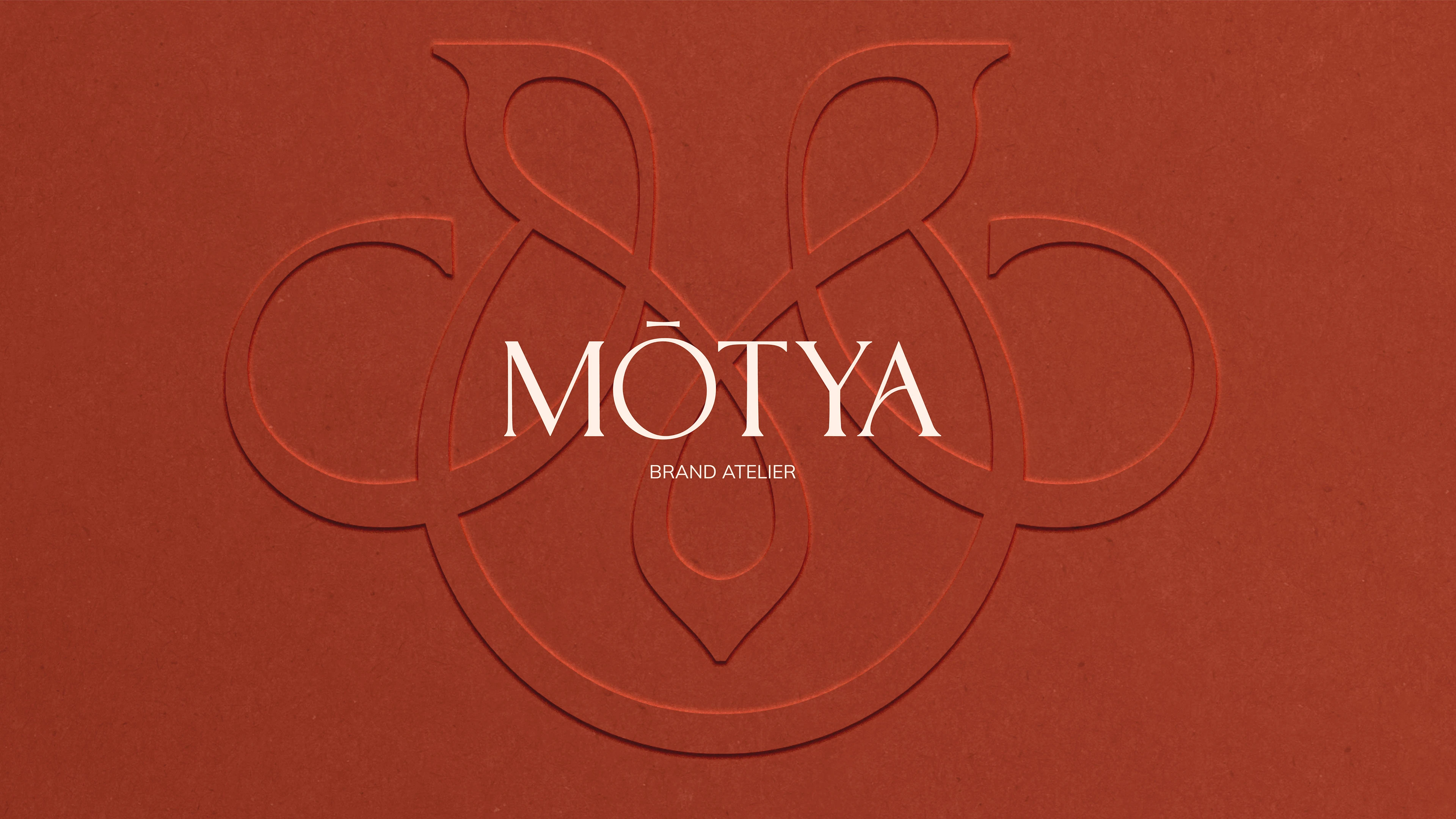 MŌTYA | Бренд женской одежды — Изображение №1 — Брендинг на Dprofile