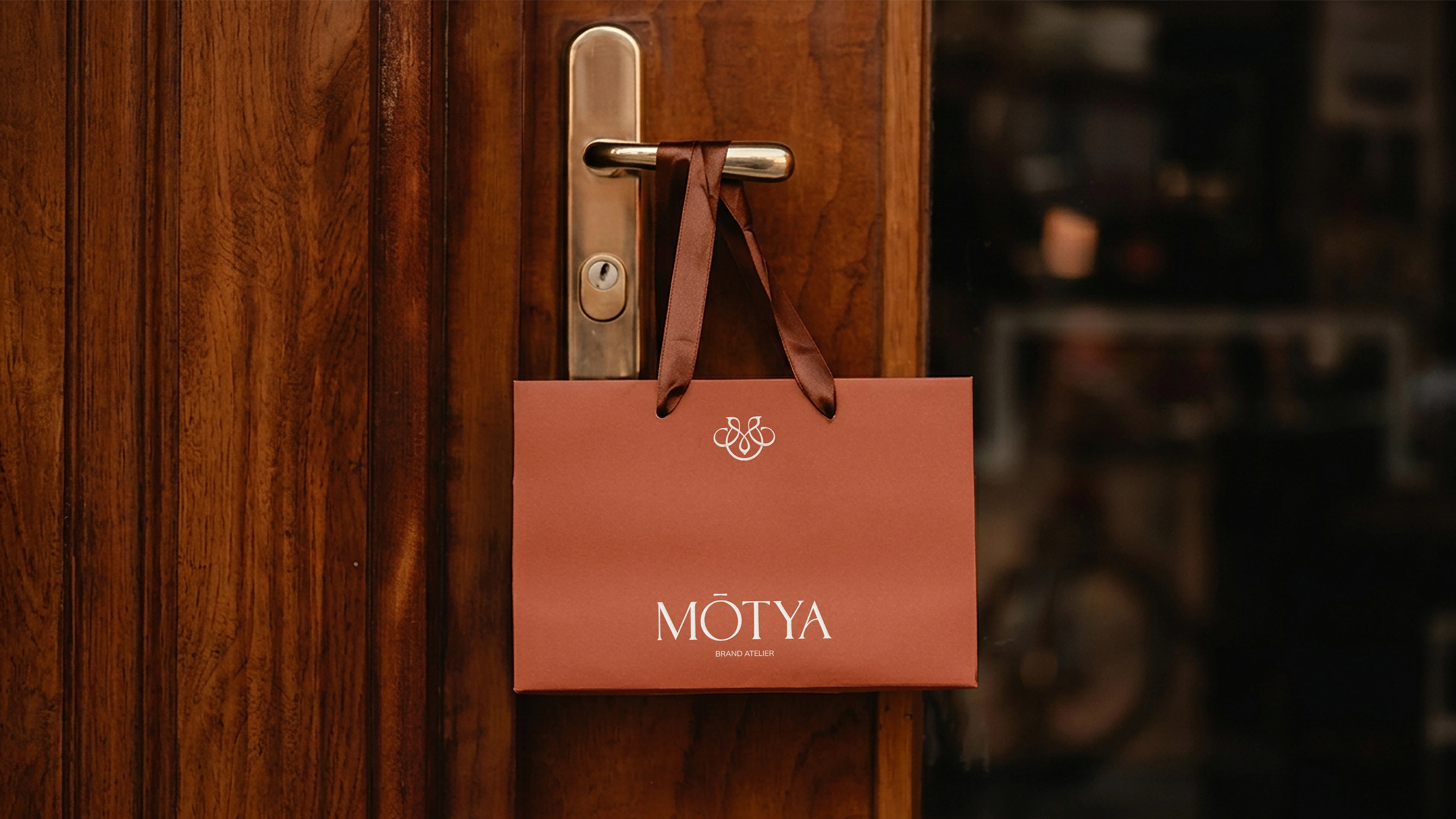 MŌTYA | Бренд женской одежды — Изображение №5 — Брендинг на Dprofile