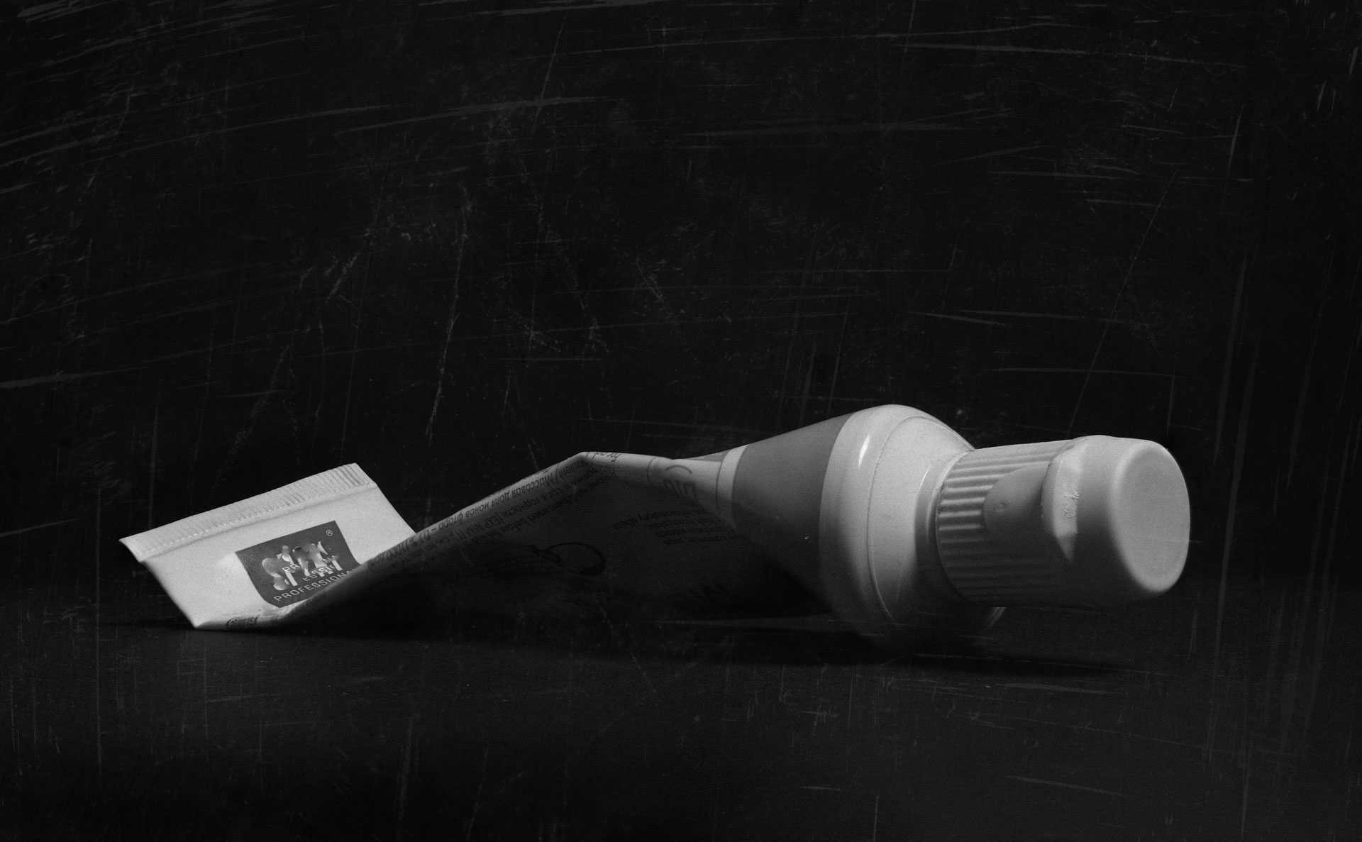 Излом — Изображение №3 — Брендинг, Графика на Dprofile