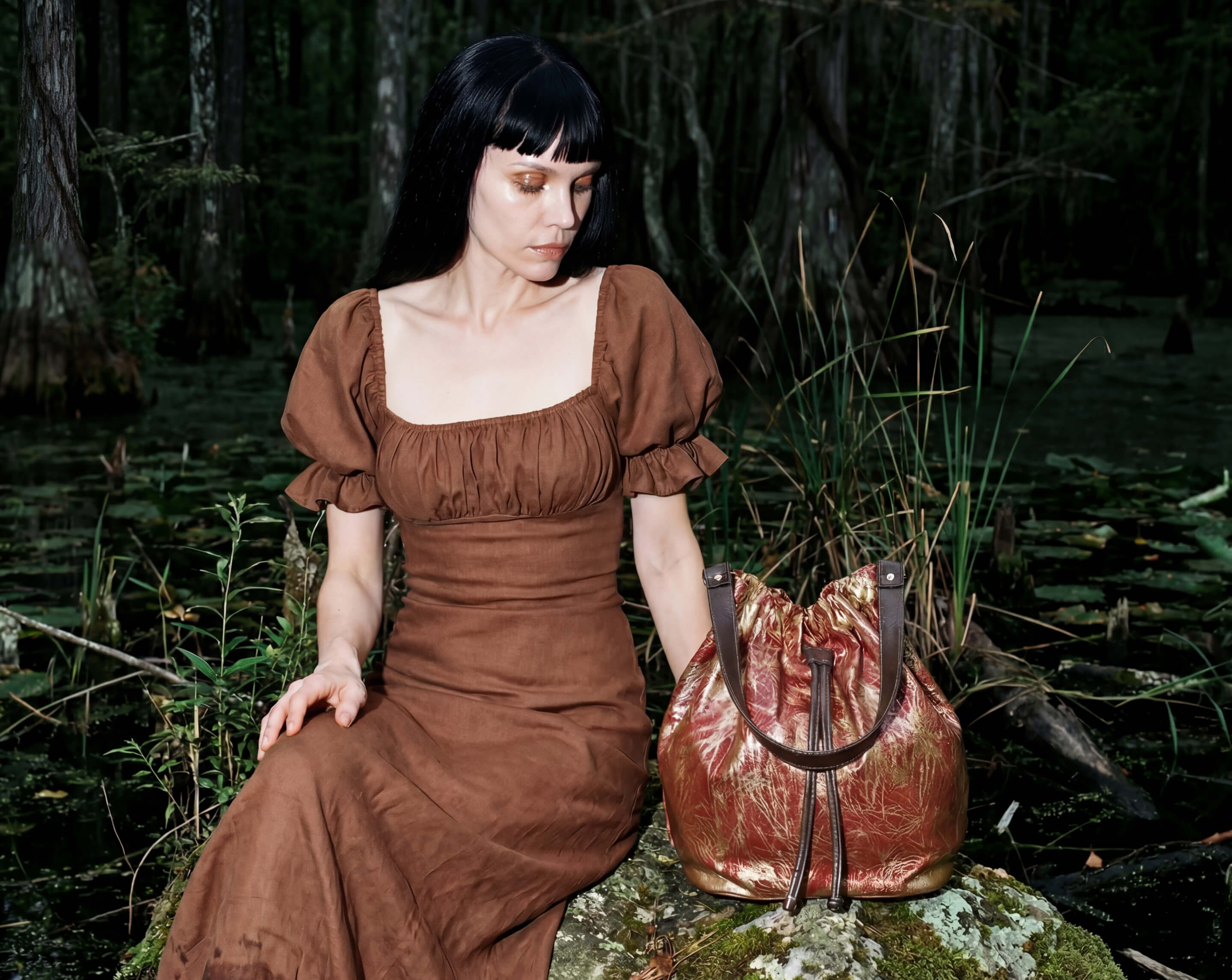 Relic — бренд винтажных сумок — Изображение №5 — Брендинг, Графика на Dprofile