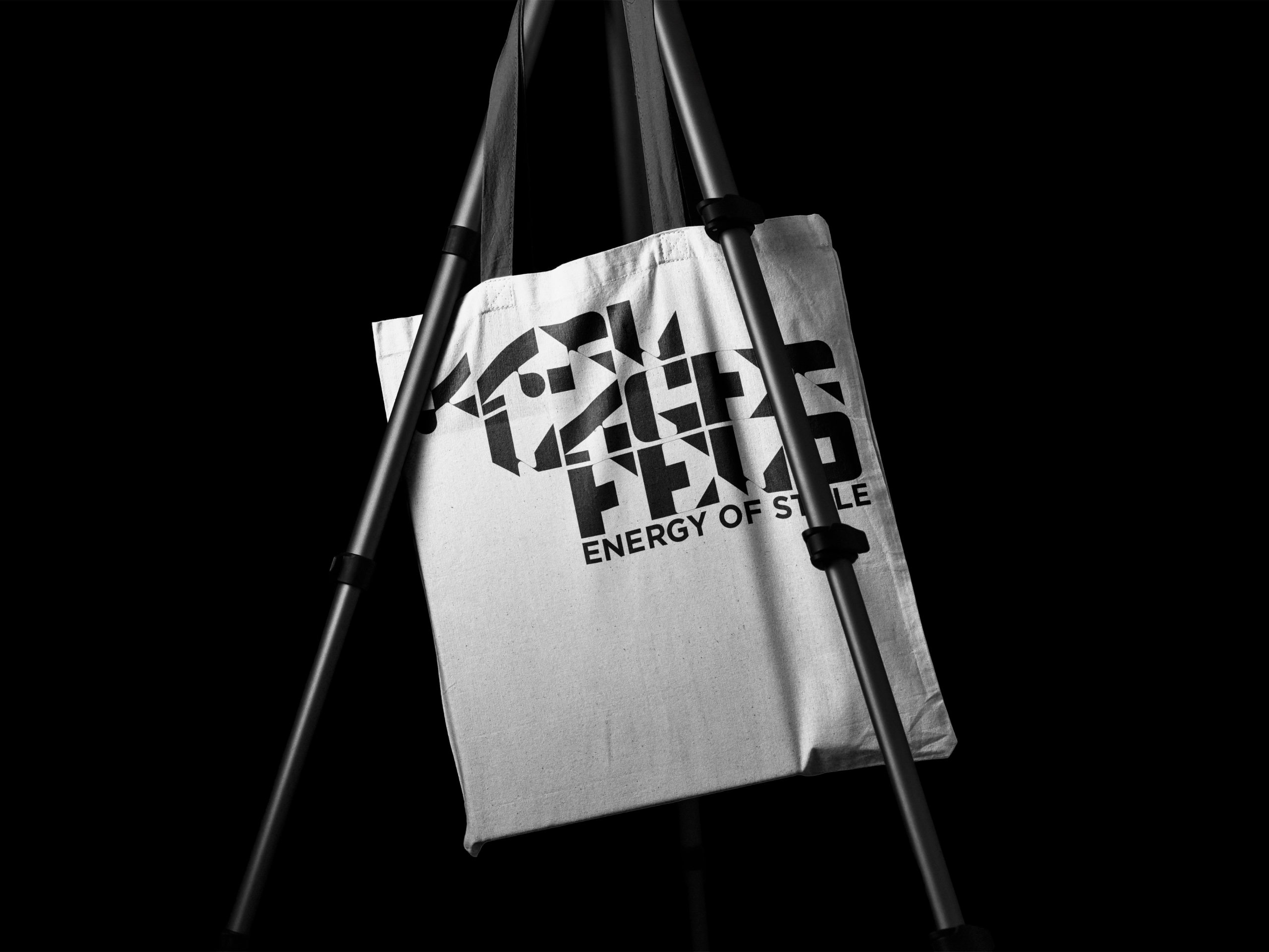 KARL LAGERFELD | Font — Изображение №24 — Брендинг, Графика на Dprofile