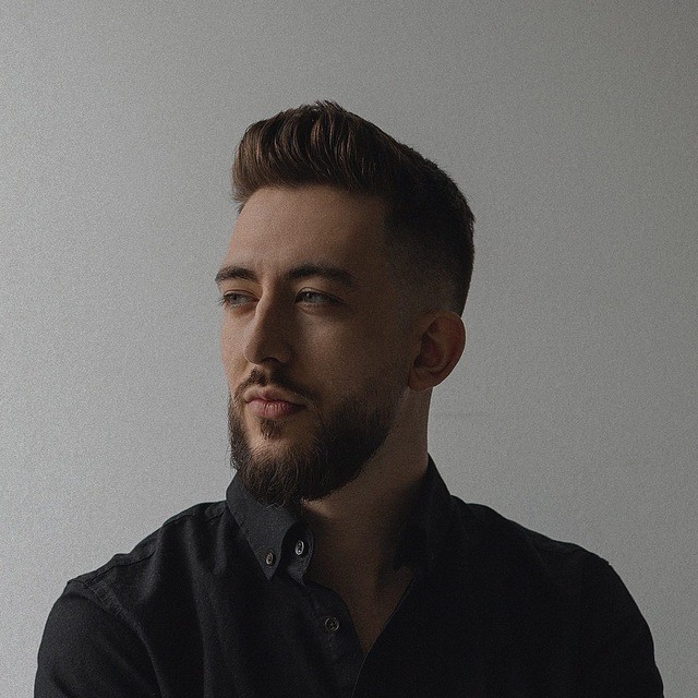 Аватар пользователя Эдуард Барсуков