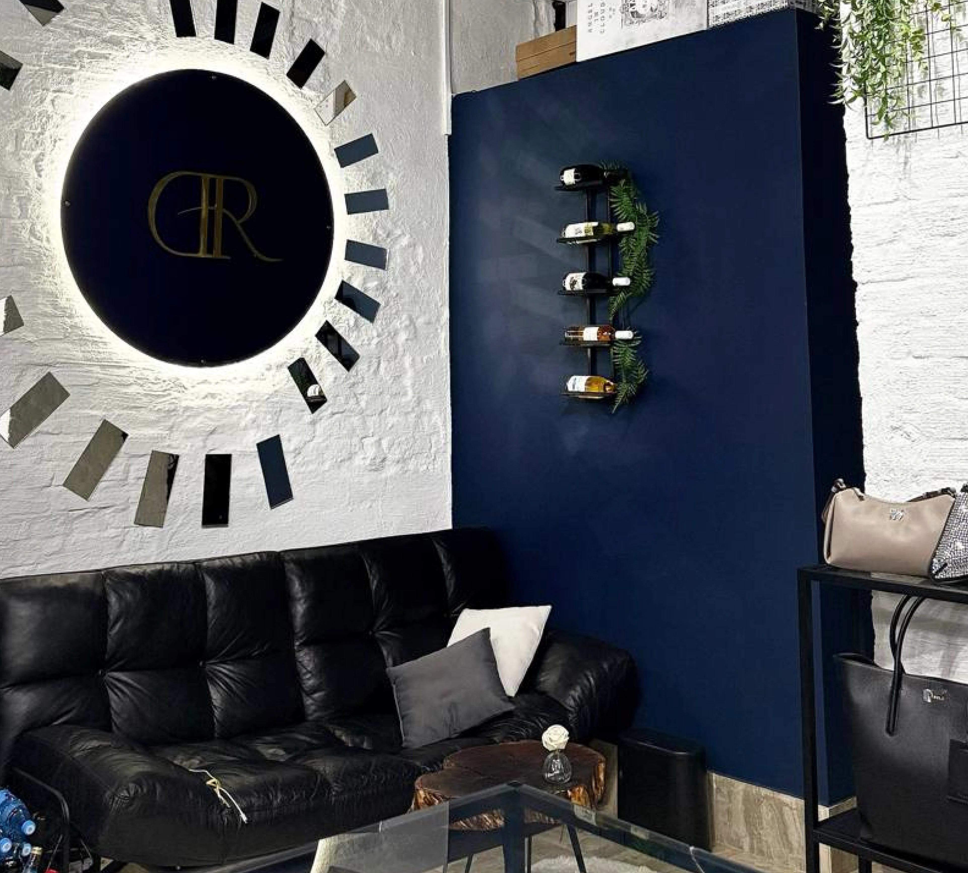 Фирменный стиль для магазина одежды — Изображение №18 — Брендинг на Dprofile