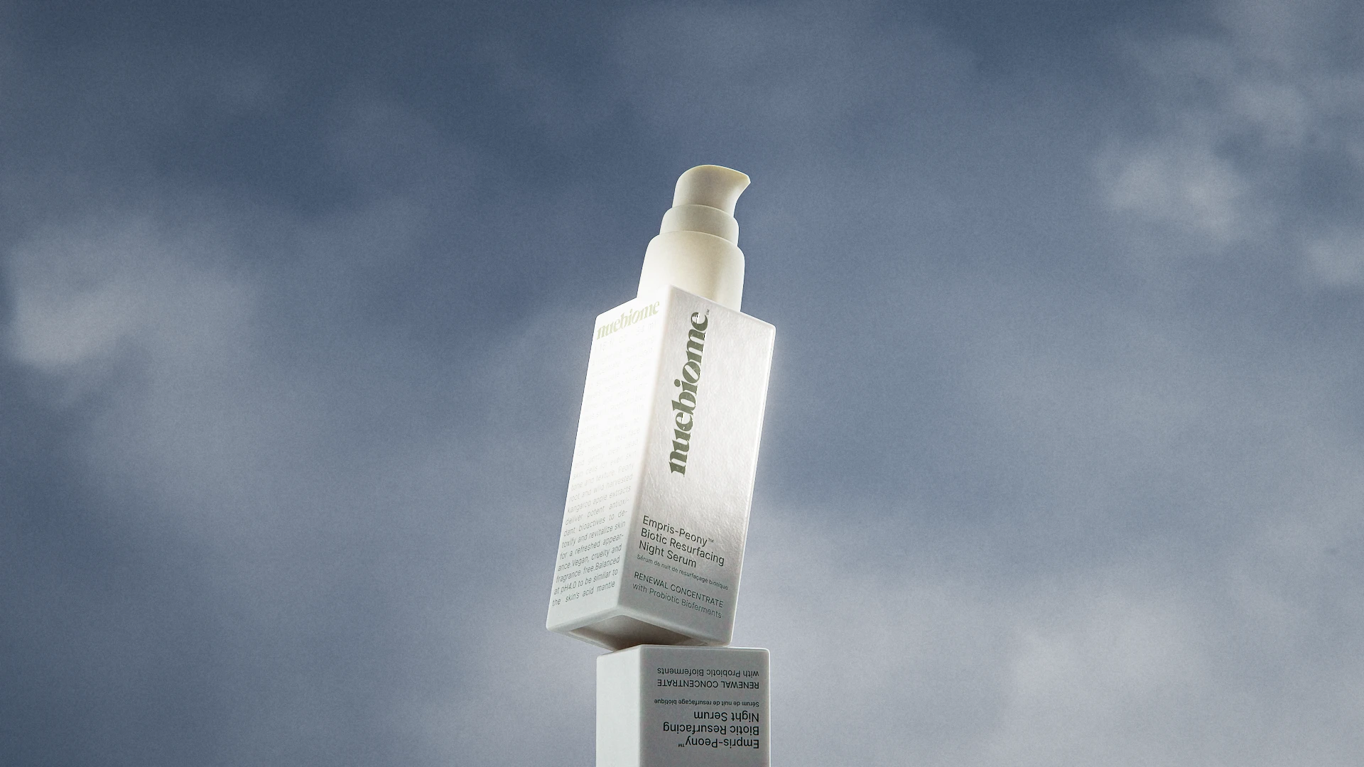 CGI Motion Concept for a Premium Night Serum — Изображение №5 — 3D, Анимация на Dprofile