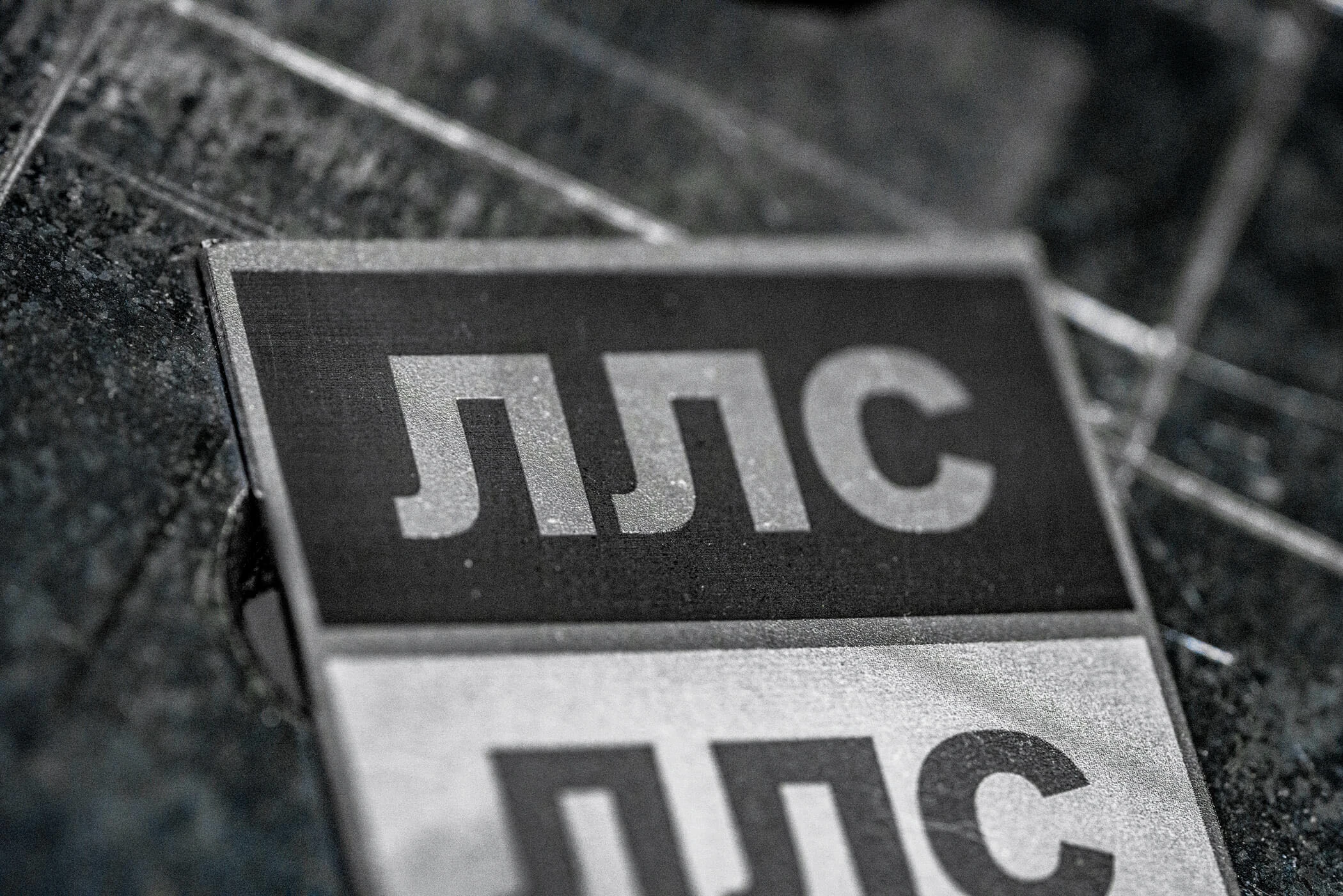 Оптика и фотоника. Календарь & каталог — Изображение №2 — Графика, Маркетинг на Dprofile