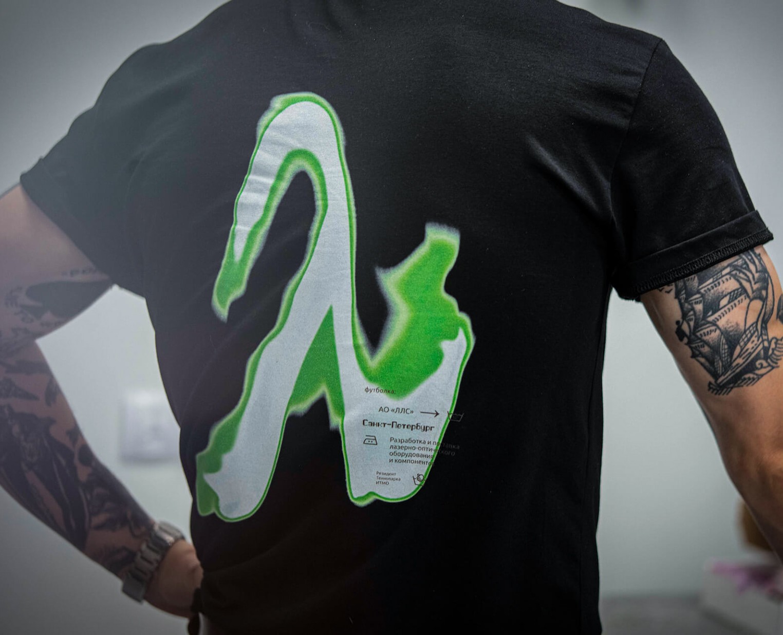 Лаборатория оптики и фотоники на Dprofile