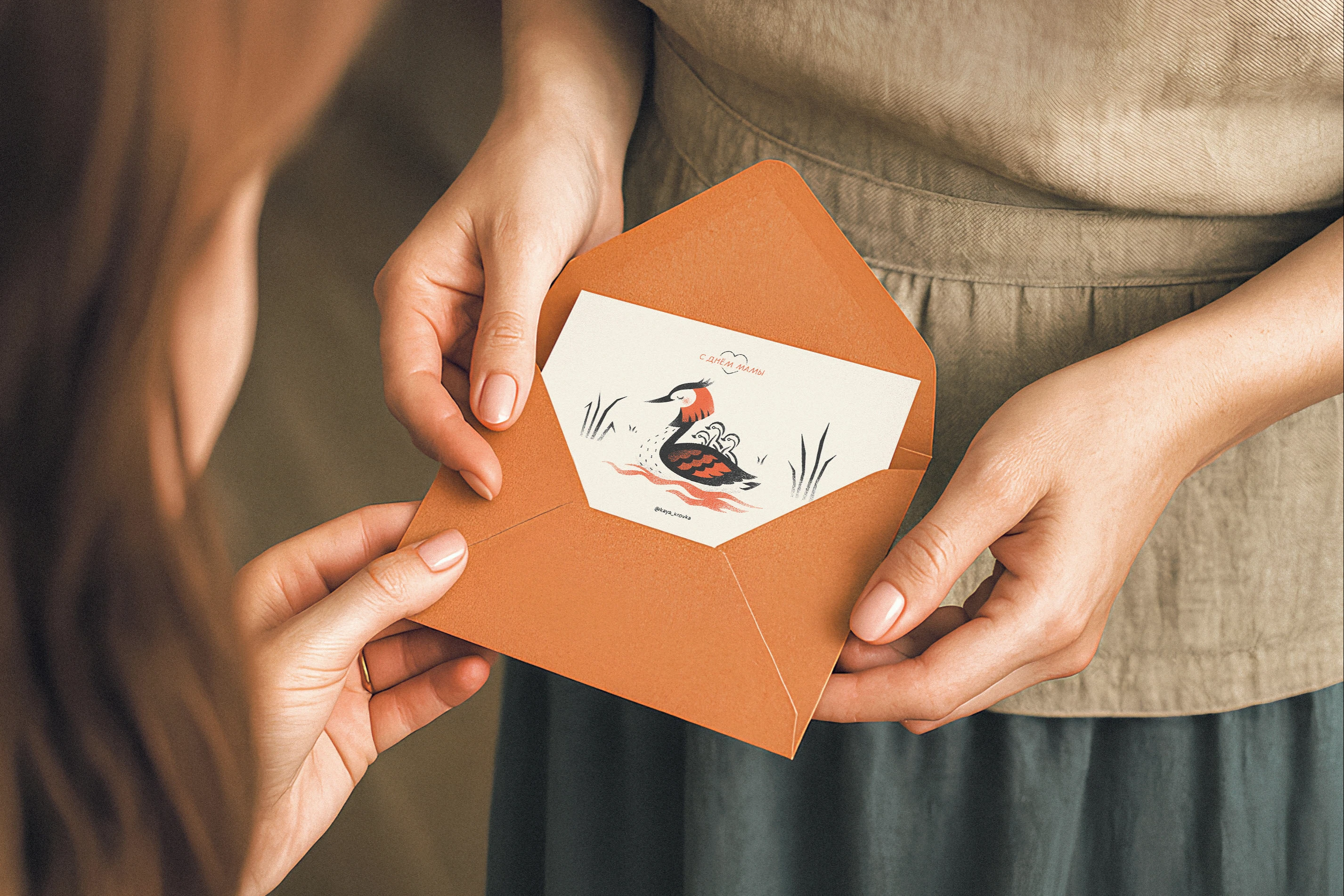 Иллюстрация ко Дню матери на подарочных носителях — Изображение №4 — Брендинг, Иллюстрация на Dprofile