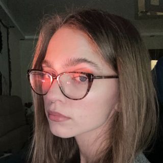 Аватар пользователя Арина Шмелева