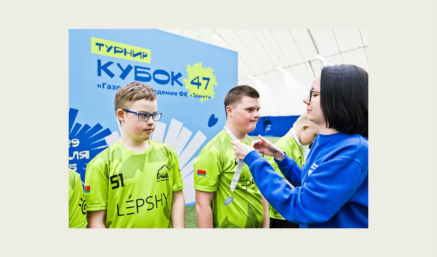 100 Добрых Дел ФК Зенит — Изображение №14 — Брендинг, Графика на Dprofile