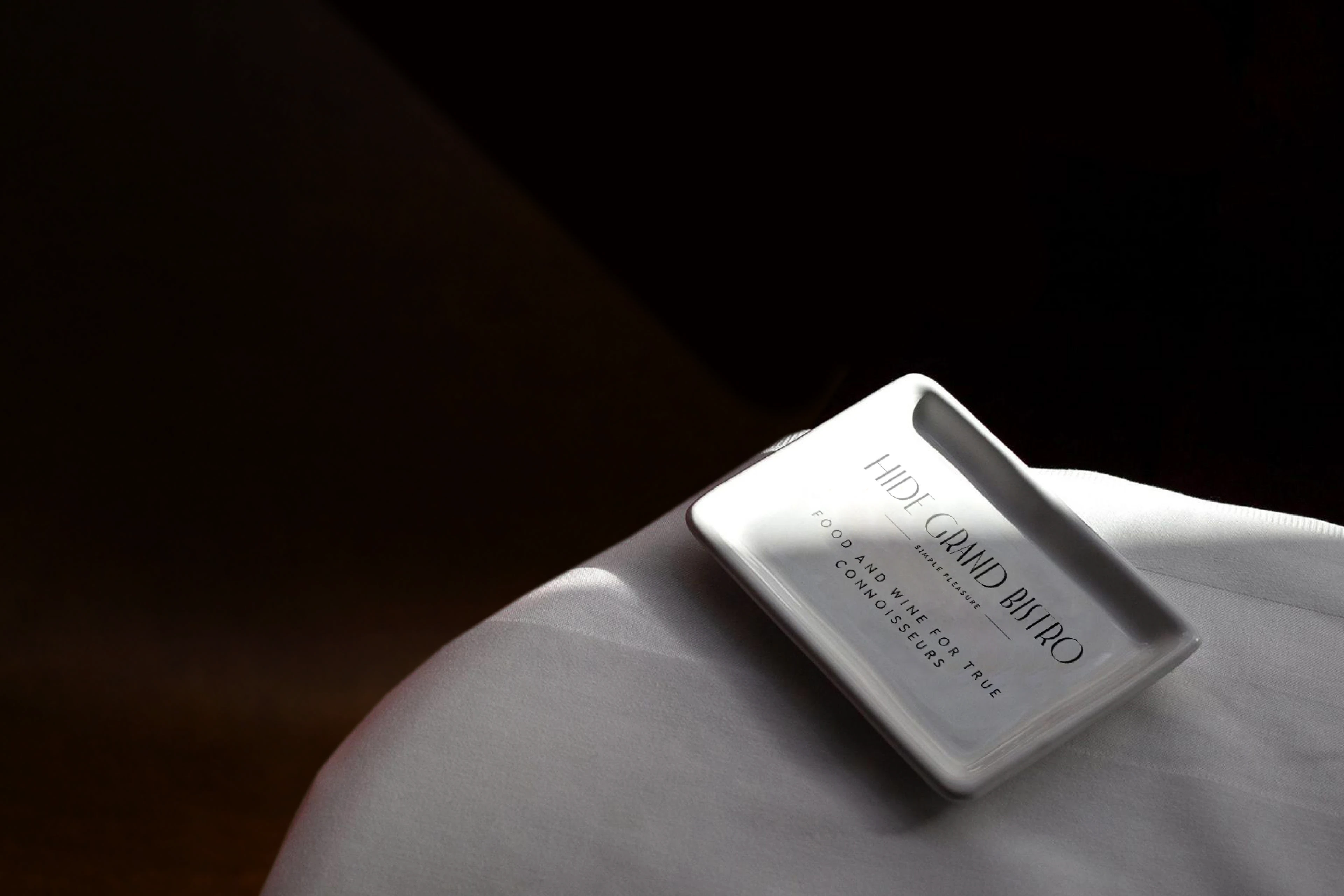 HIDE GRAND BISTRO / restaurant identity — Изображение №10 — Брендинг на Dprofile