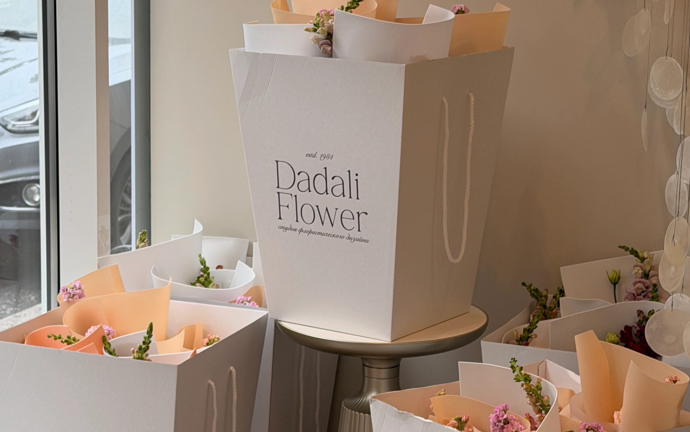 Logo | brand identity | flower shop — Изображение №3 — Брендинг на Dprofile