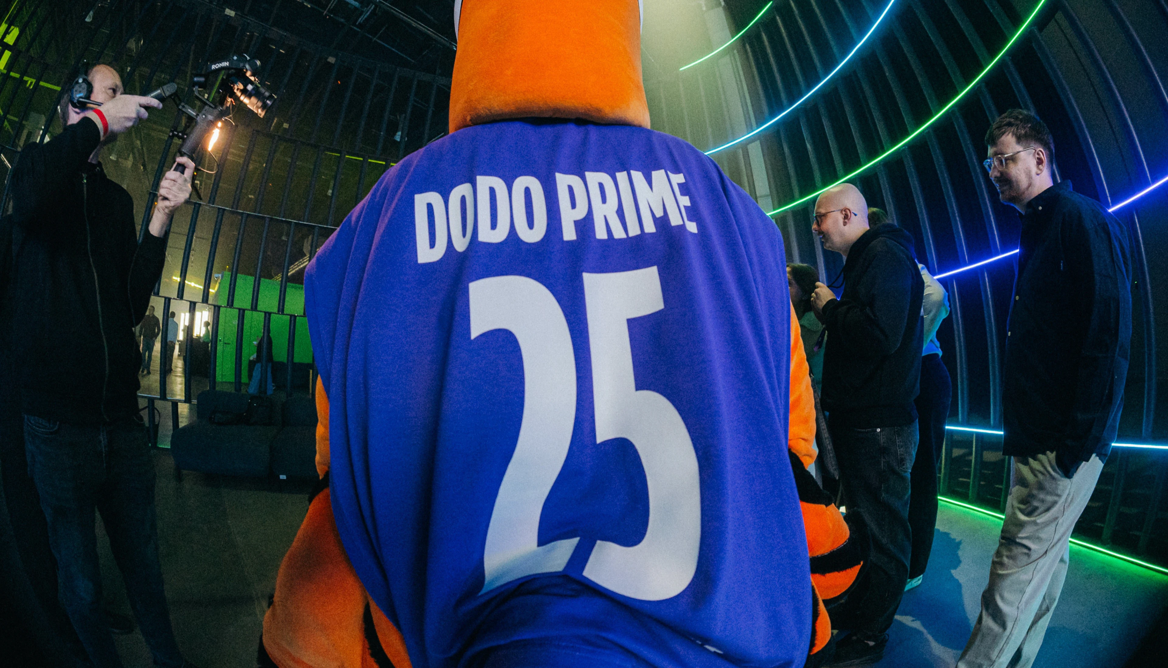 Dodo Prime 2025: KV и оформление — Изображение №32 — Брендинг, Анимация на Dprofile