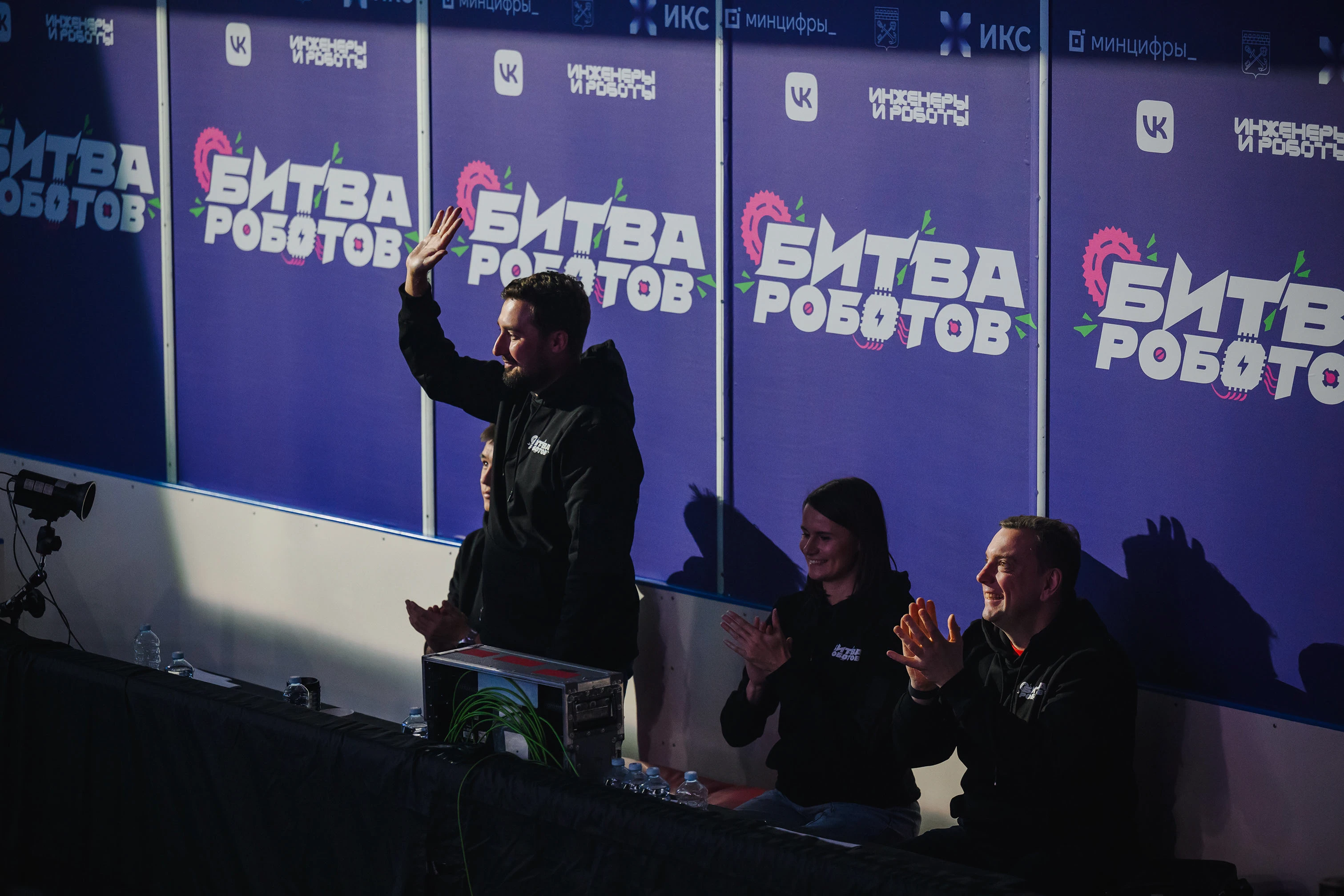 Битва роботов 2025 — Изображение №17 — Брендинг, Графика на Dprofile