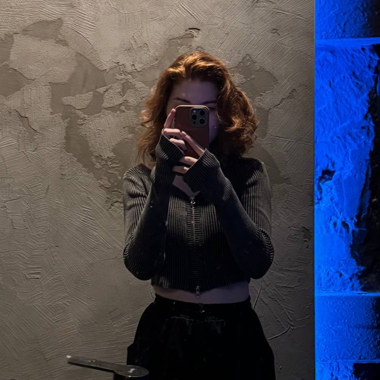 Аватар пользователя Yona Nikulina