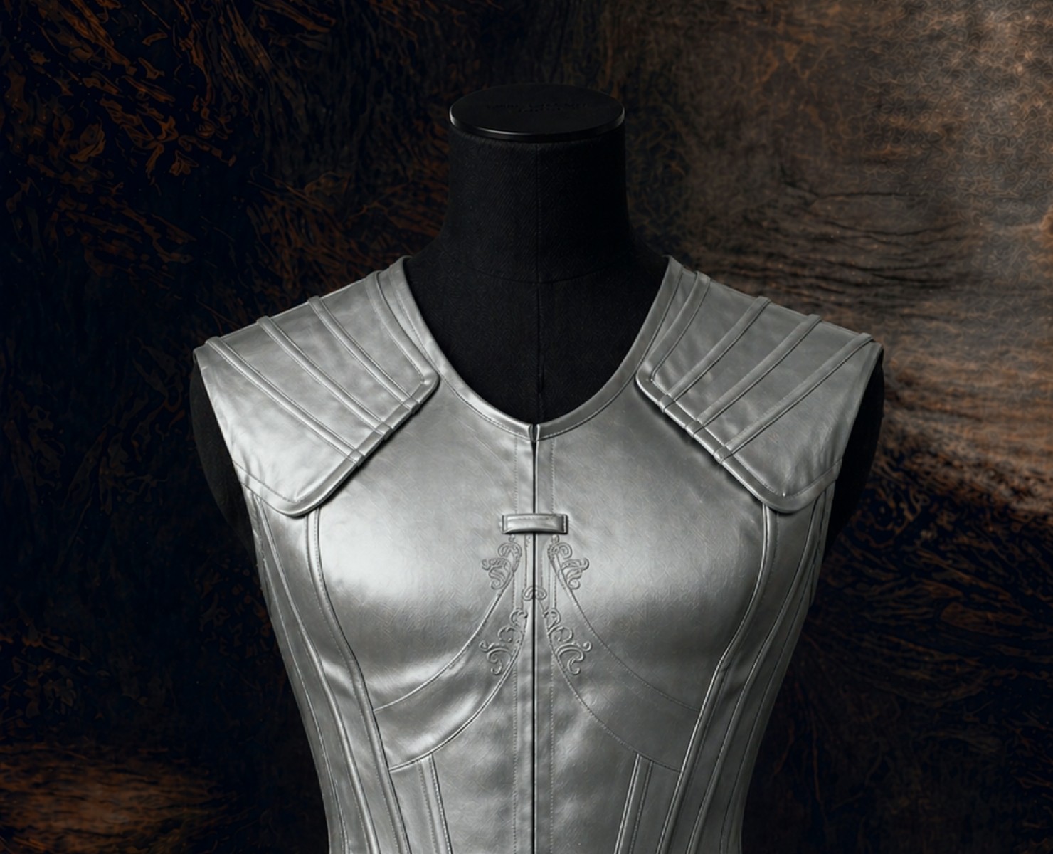 Armor // Visual — Маркетинг, Нейро на Dprofile