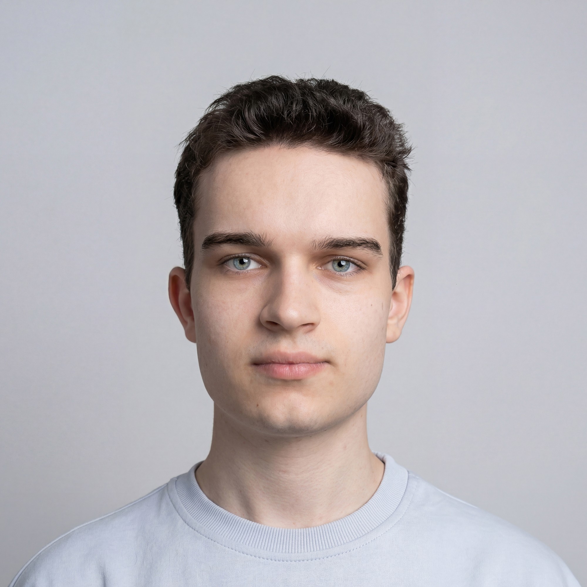 Аватар пользователя Максим Николаев