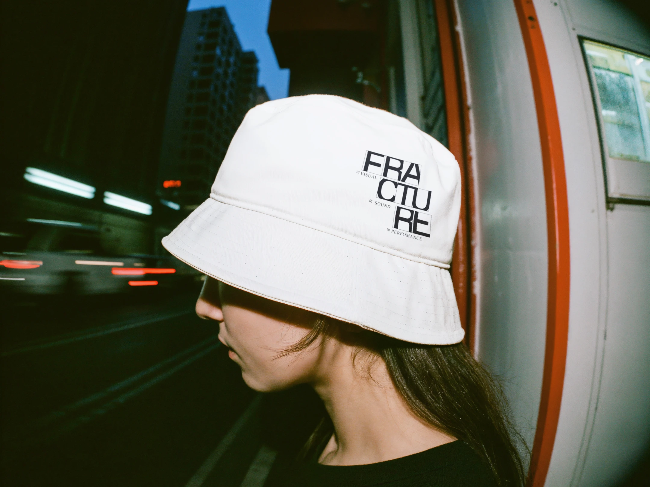 FRACTURE FESTIVAL — Изображение №13 — Брендинг, Графика на Dprofile