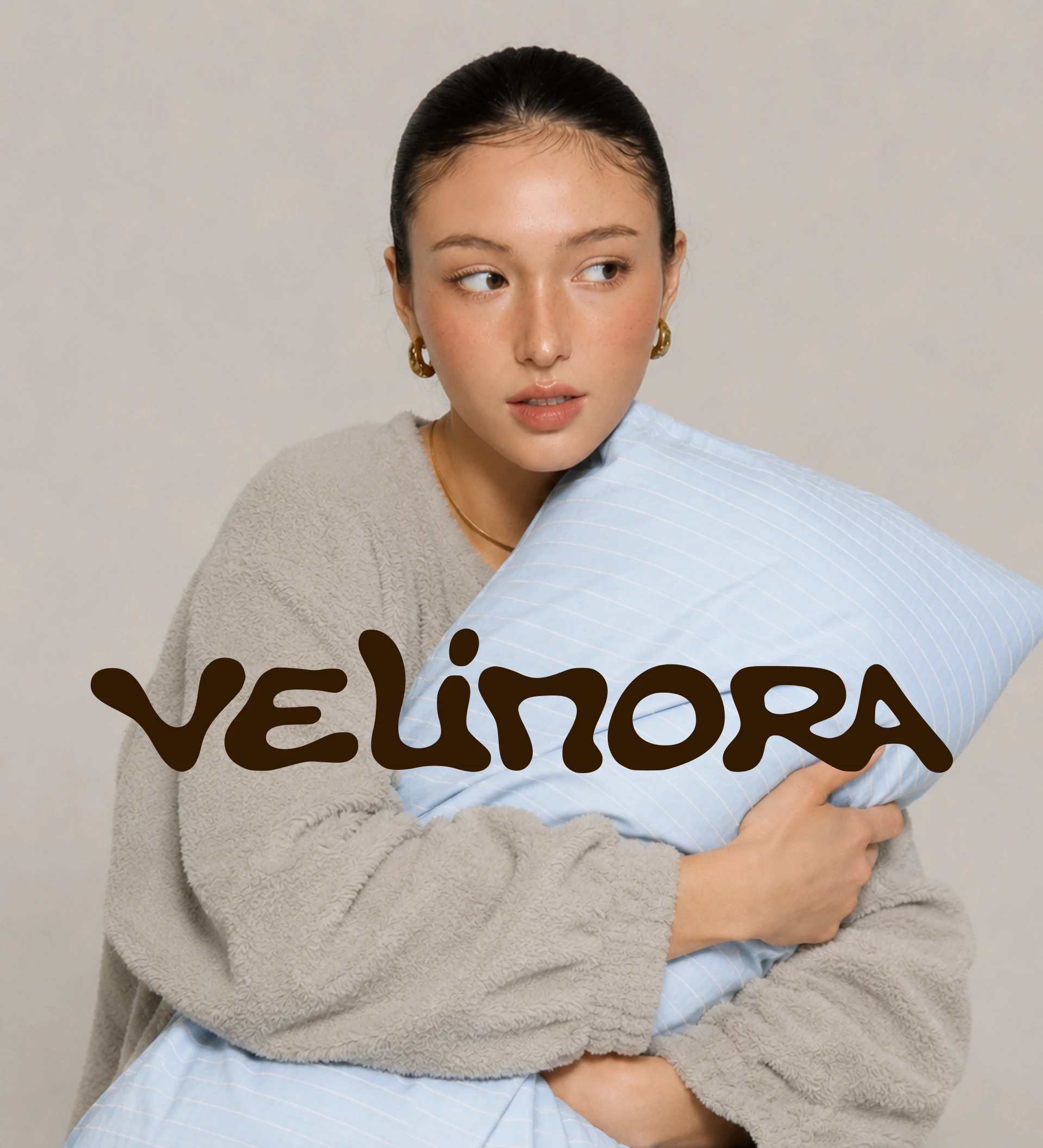 Brand Identity for a soft home textile brand — Velinora — Изображение №1 — Брендинг на Dprofile
