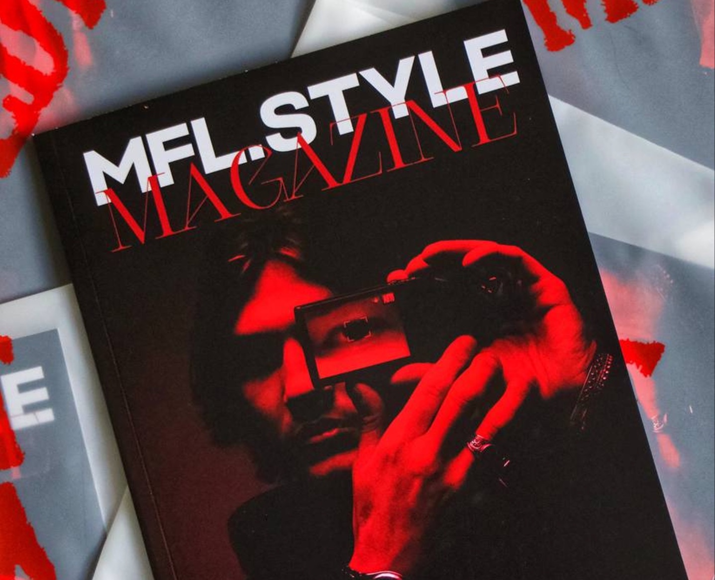 Журнал MFL.STYLE — Графика на Dprofile