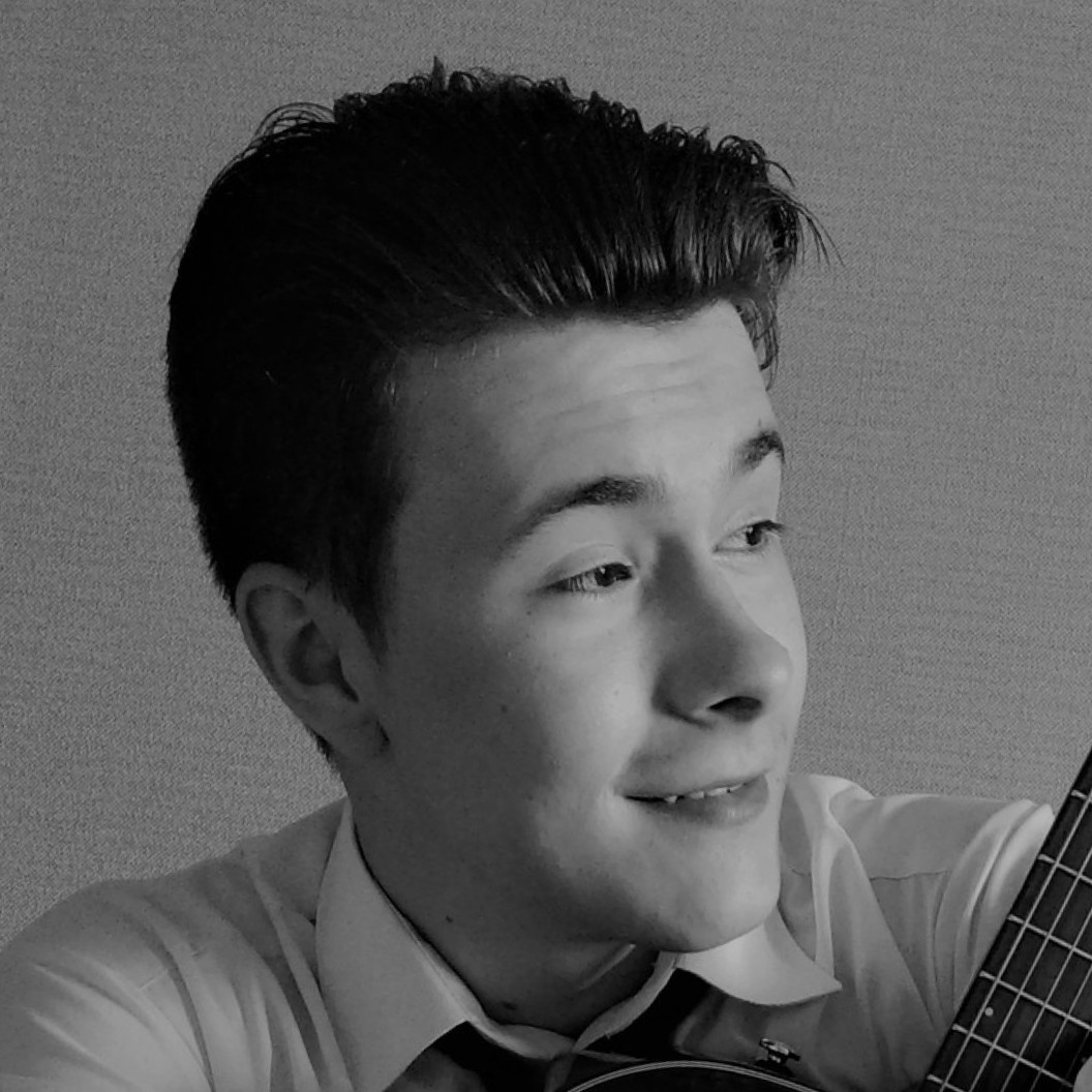 Аватар пользователя Денис Кривощапов