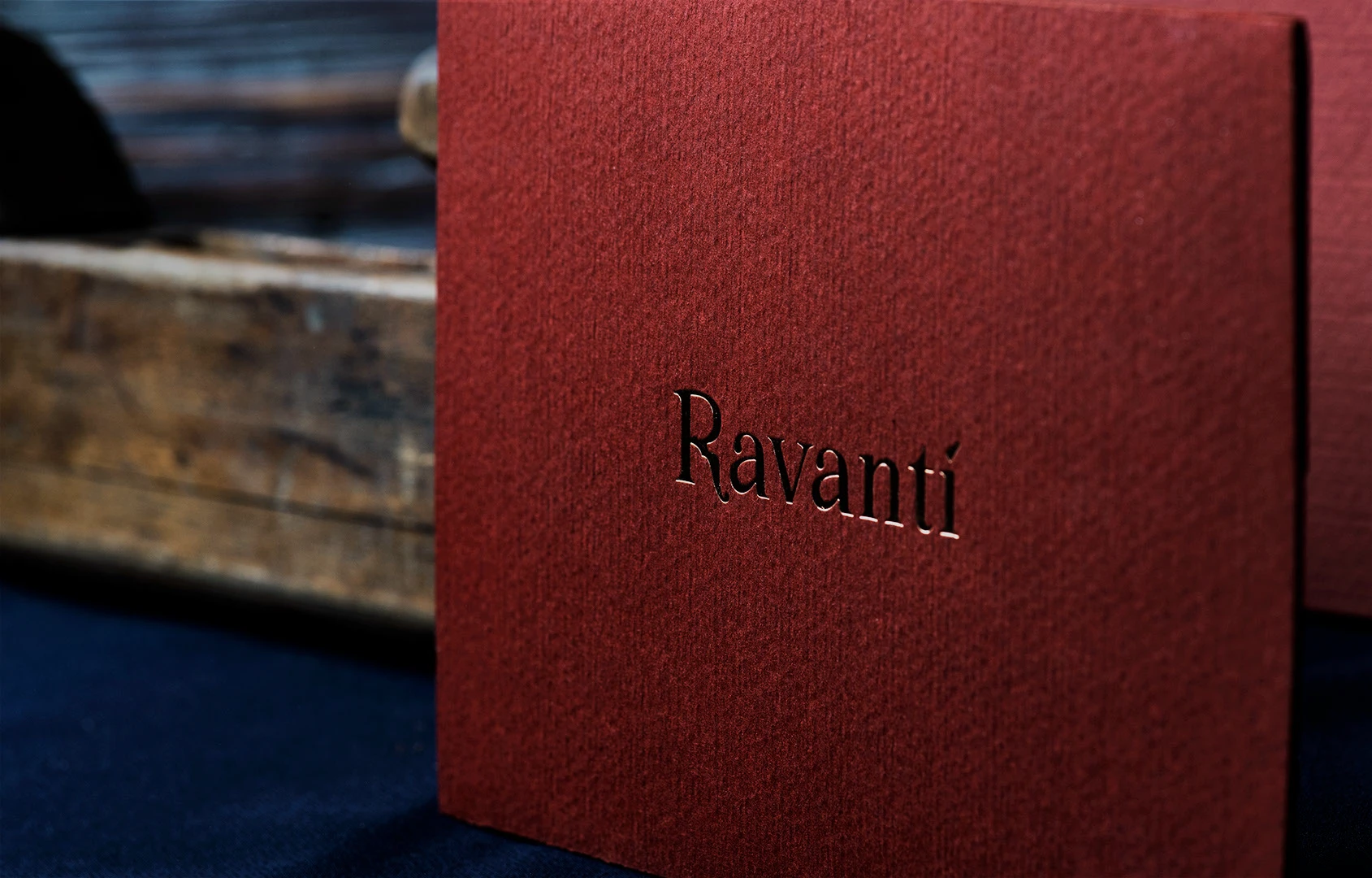 Ravanti — Изображение №8 — Брендинг, Графика на Dprofile