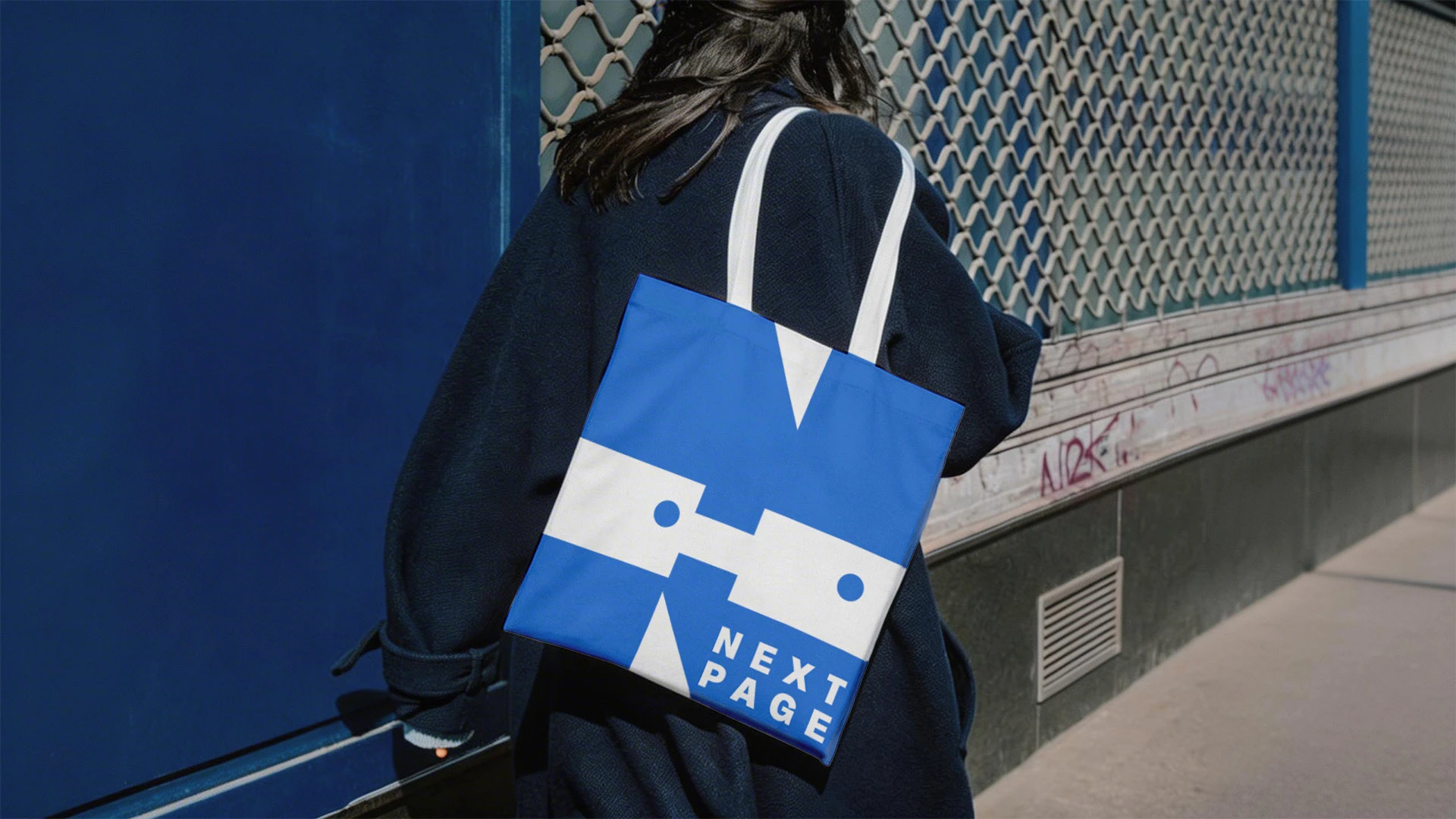 NEXT PAGE. Айдентика книжного магазина — Изображение №8 — Брендинг на Dprofile