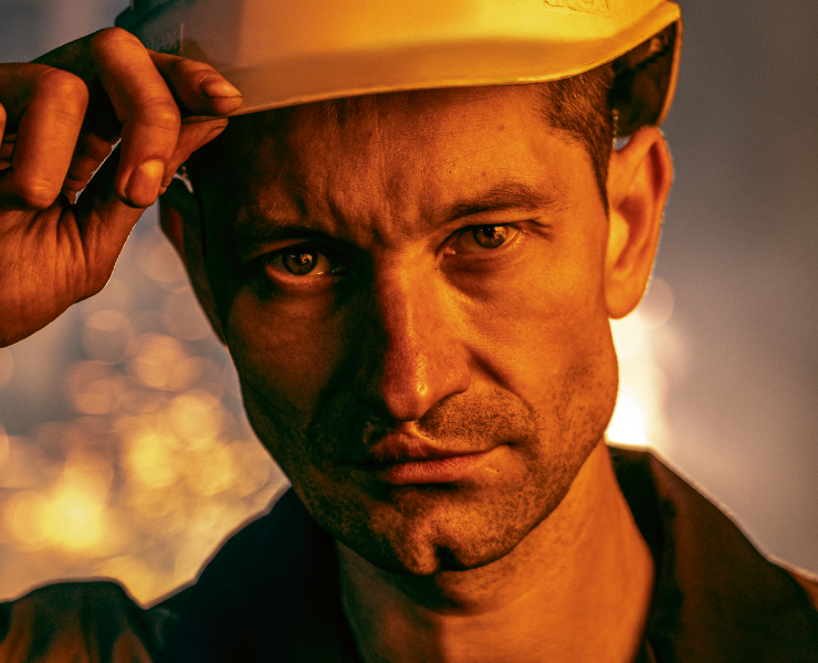 Спецпроект «Огонь в глазах» на Dprofile