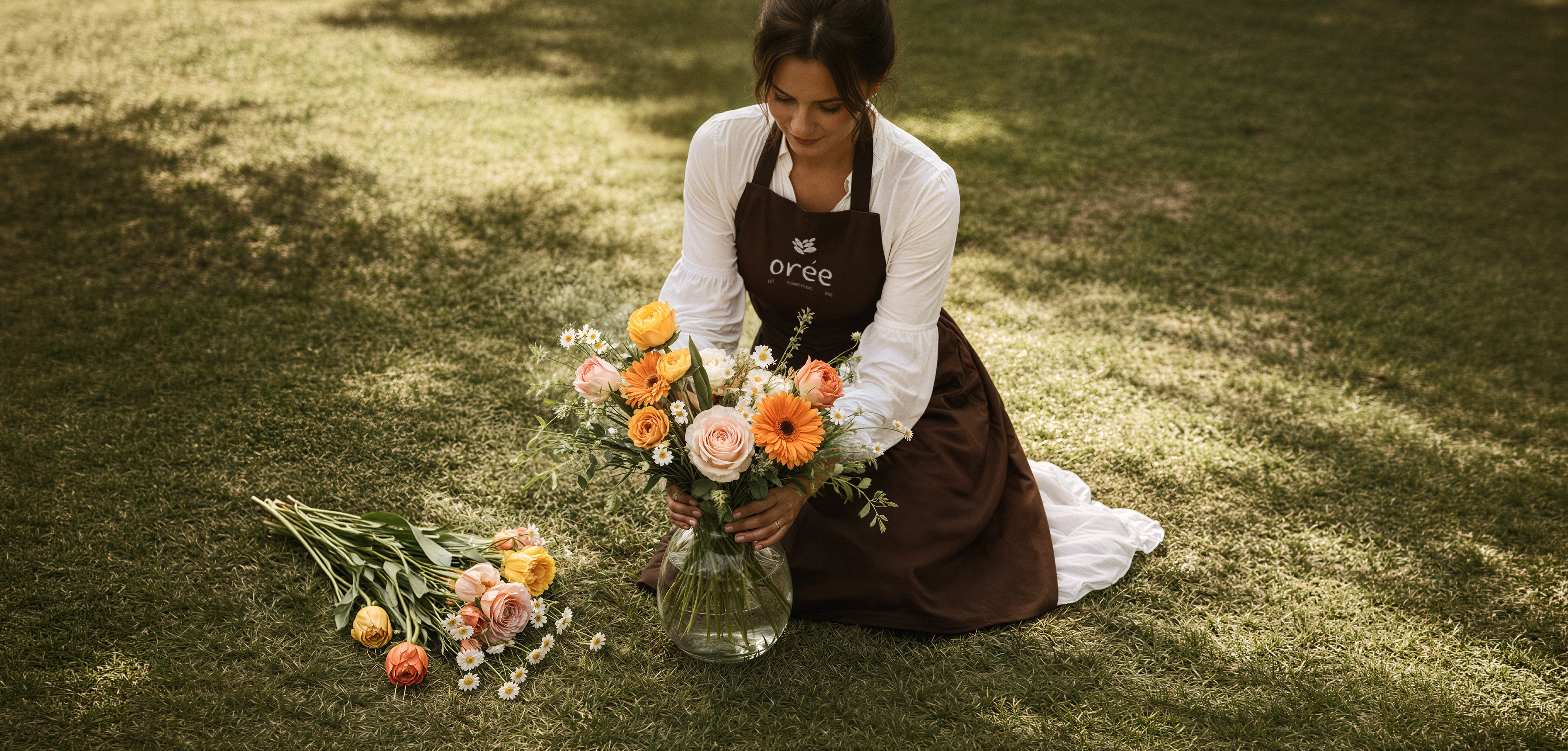 OREE | Фирменный стиль для цветочной студии | Логотип — Изображение №7 — Брендинг на Dprofile