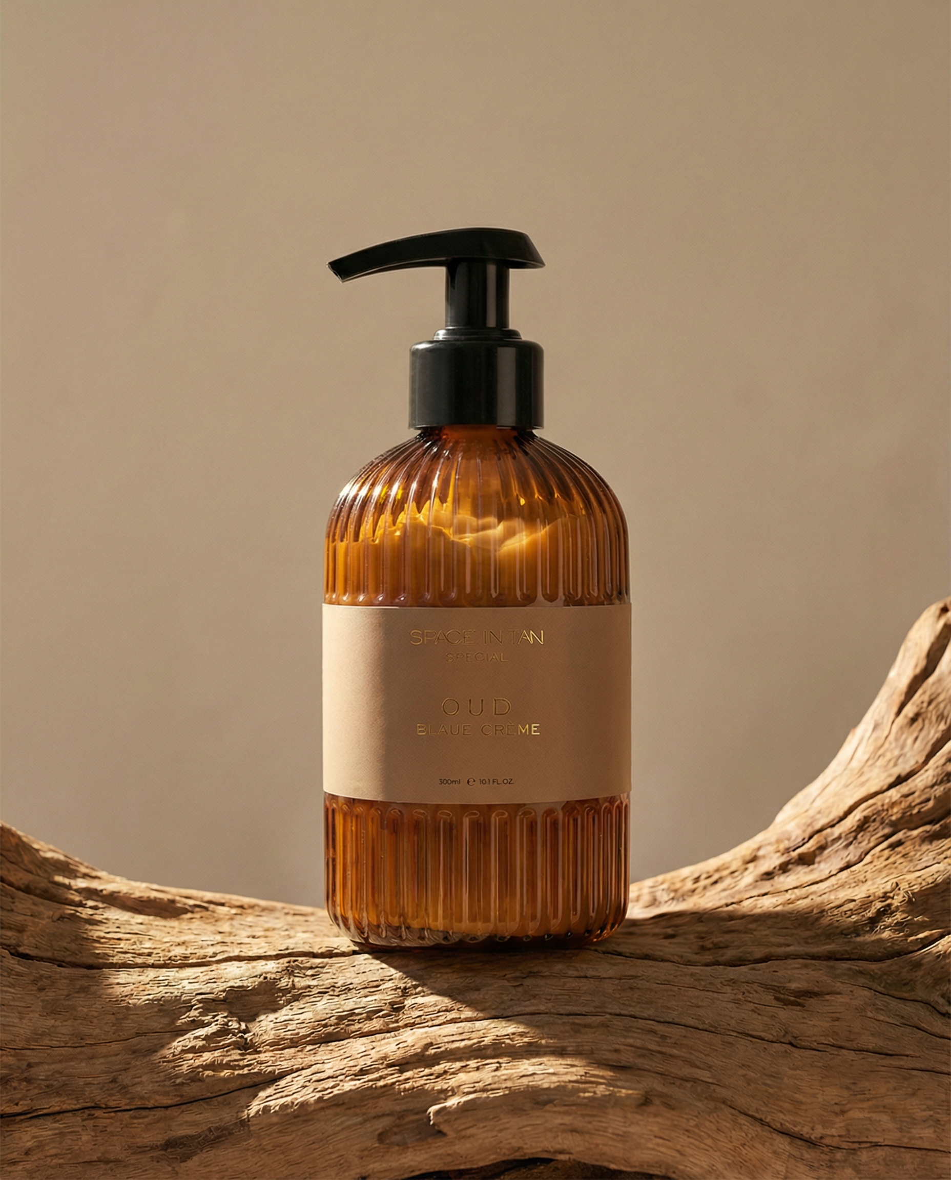 Косметика SPACE IN TAN — Изображение №5 — Брендинг на Dprofile